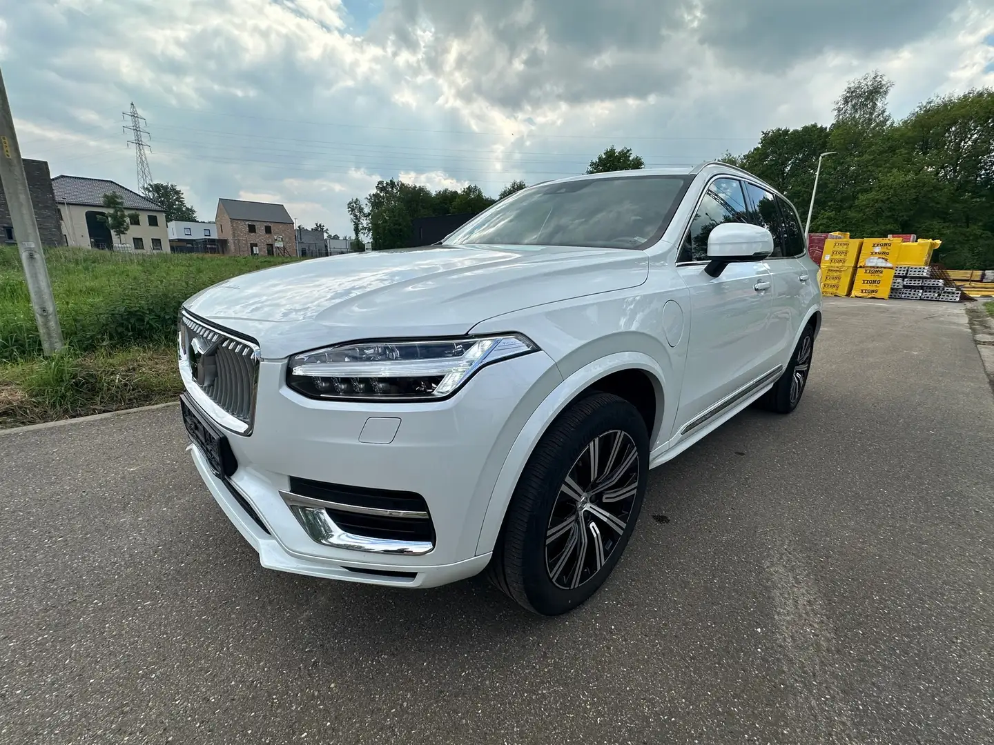 Volvo XC90 T8 AWD Recharge Geartronic Inscription Edition Wit - 1