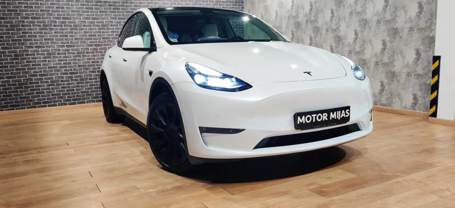 Tesla Model Y Gran Autonomia AWD Wit - 1