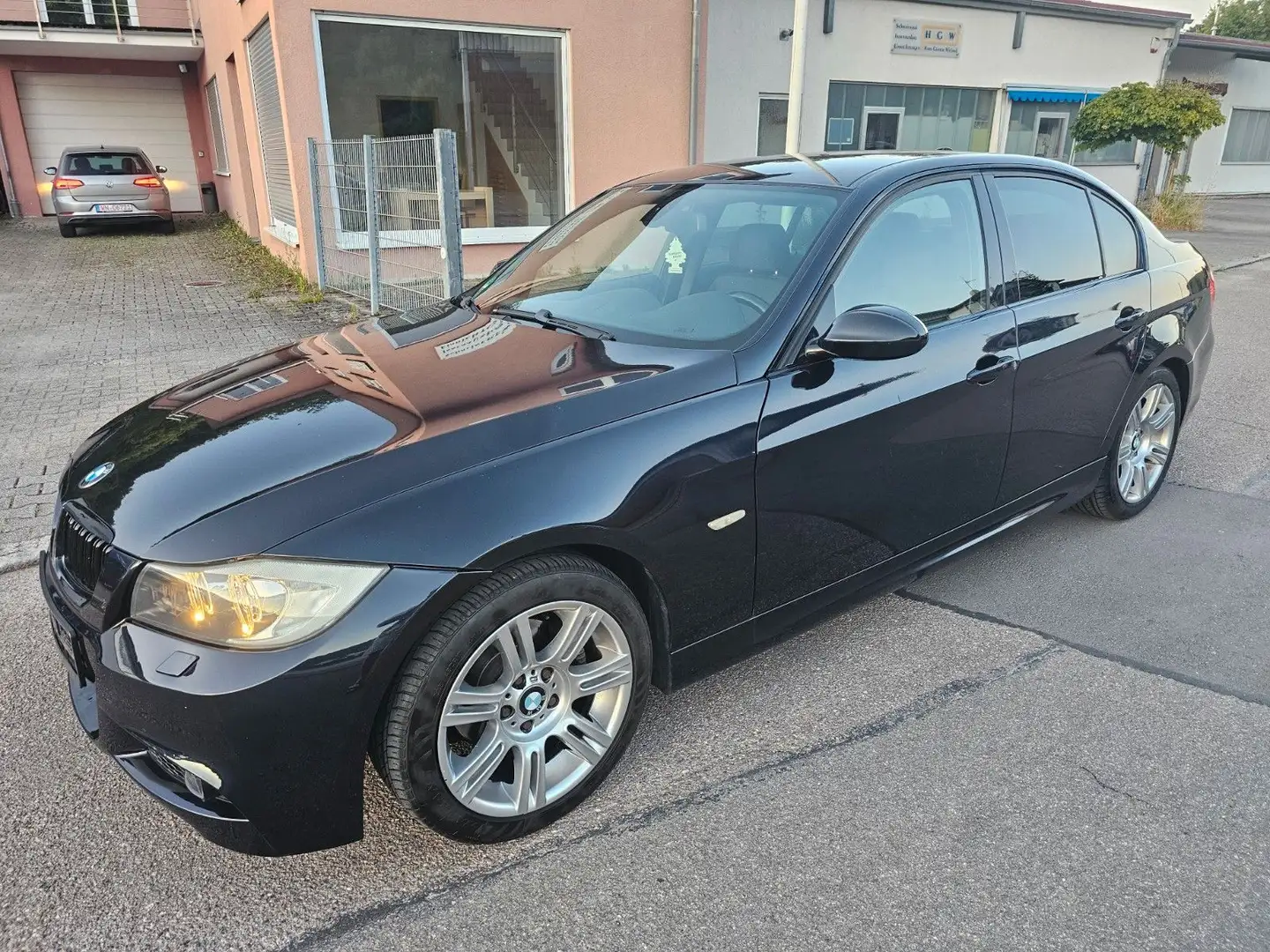 BMW 320 si/M-Paket/Alcantara/Xenon/ Noir - 2