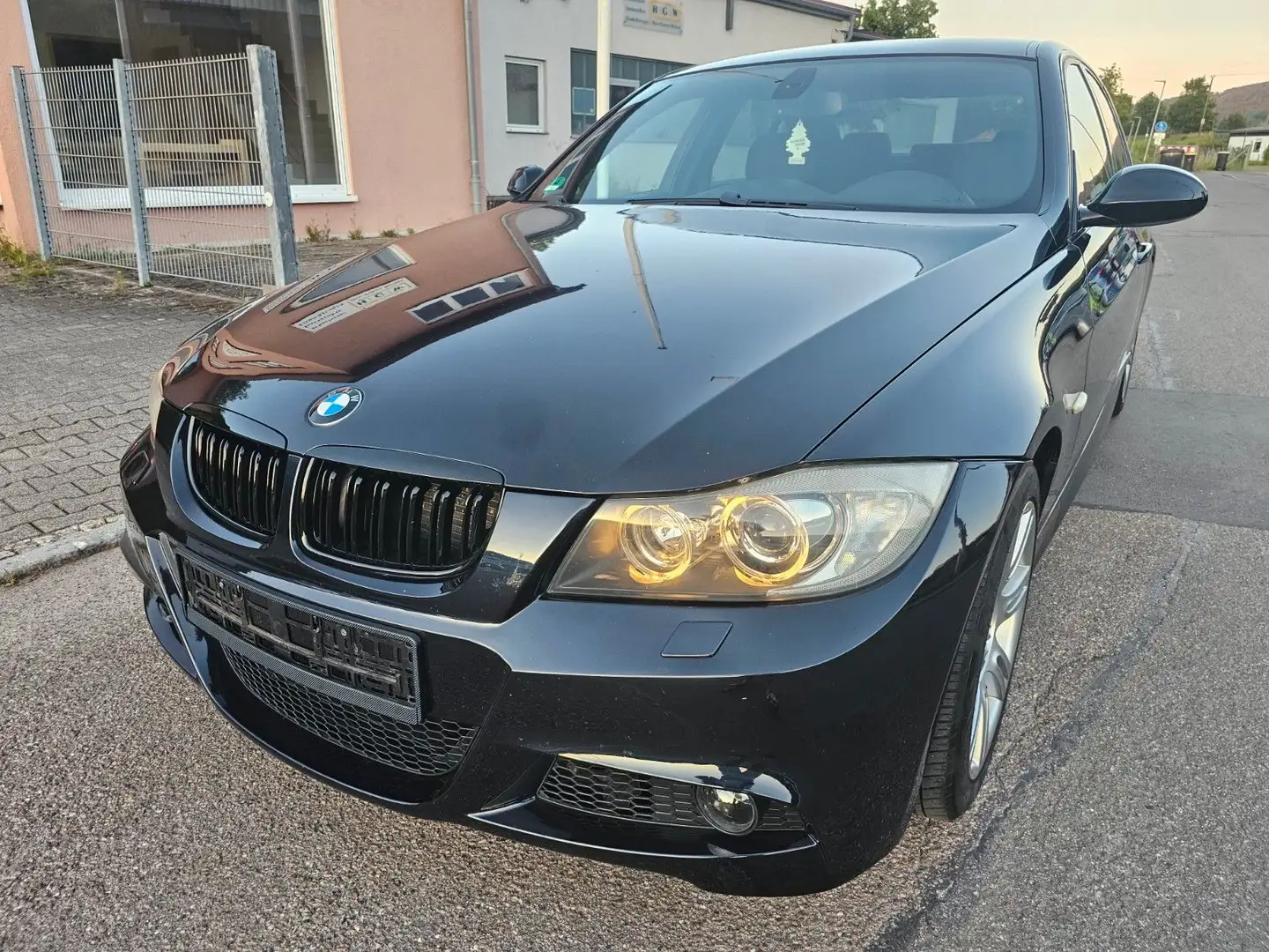BMW 320 si/M-Paket/Alcantara/Xenon/ Noir - 1