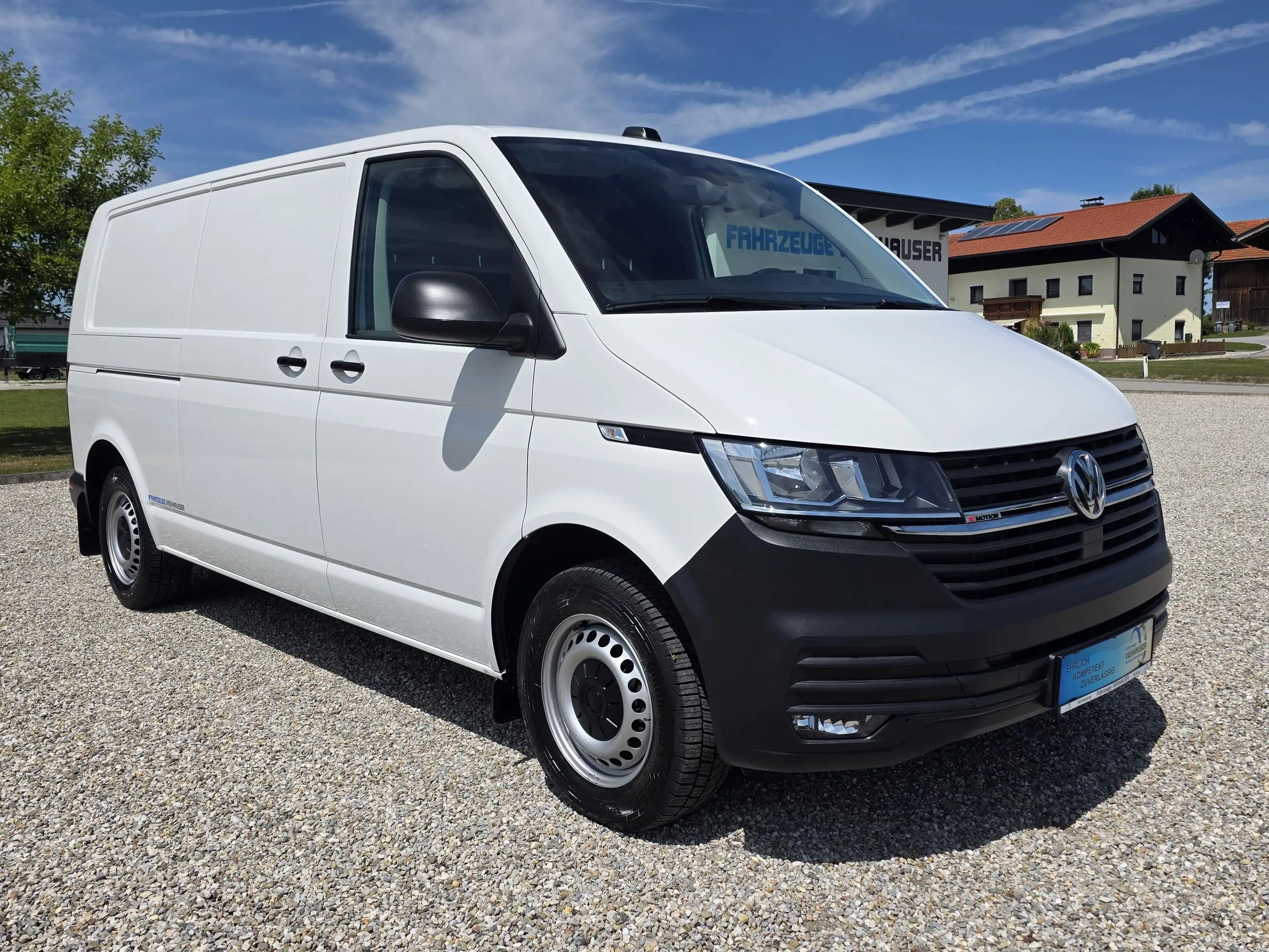 Volkswagen T6.1 Transporter 4MOTION lang
