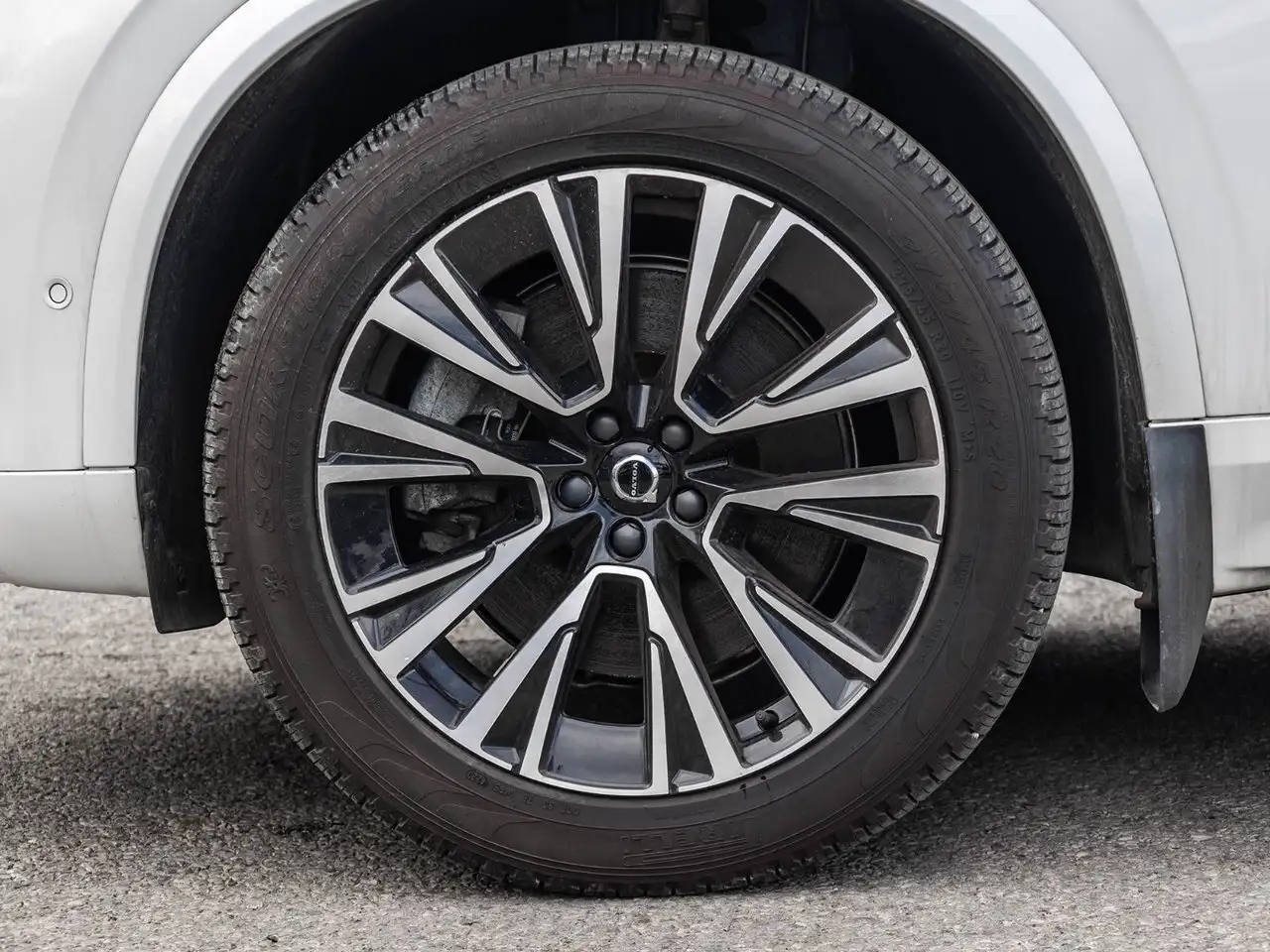 Volvo XC90 photo Volvo XC90