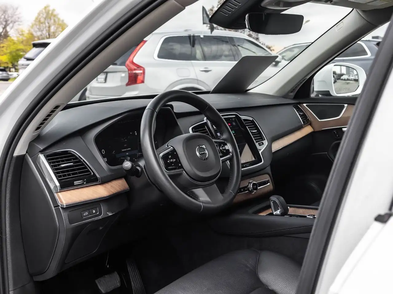 Volvo XC90 photo Volvo XC90