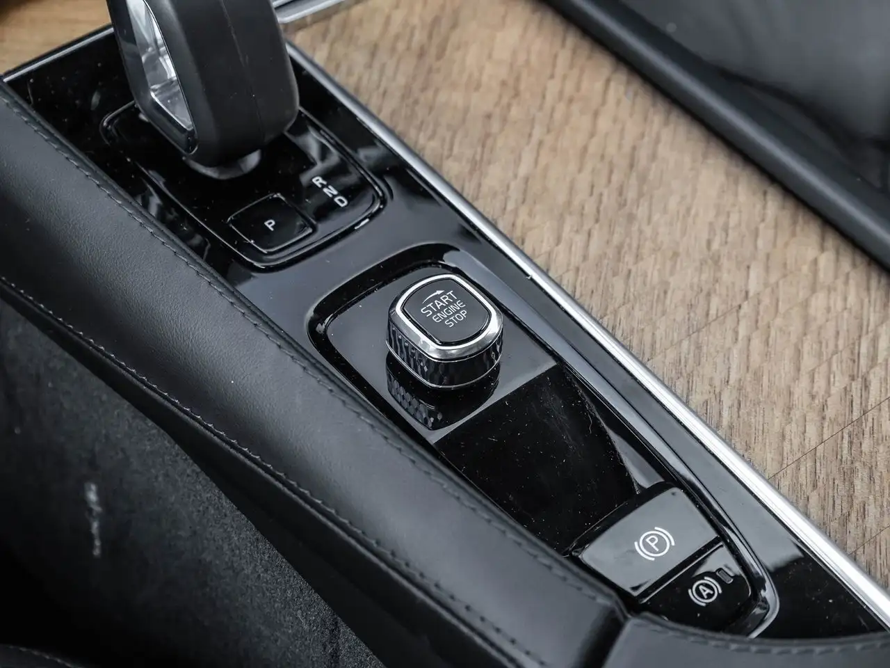 Volvo XC90 photo Volvo XC90