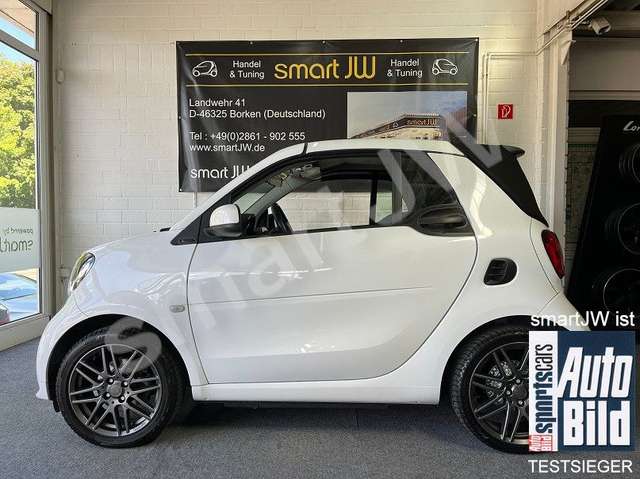 Imagine smart forTwo BRABUS Xclusive 109/ 122 PS Navi Kamera Ambiente