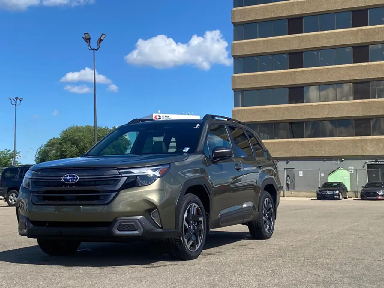 Subaru Forester снимка Subaru Forester
