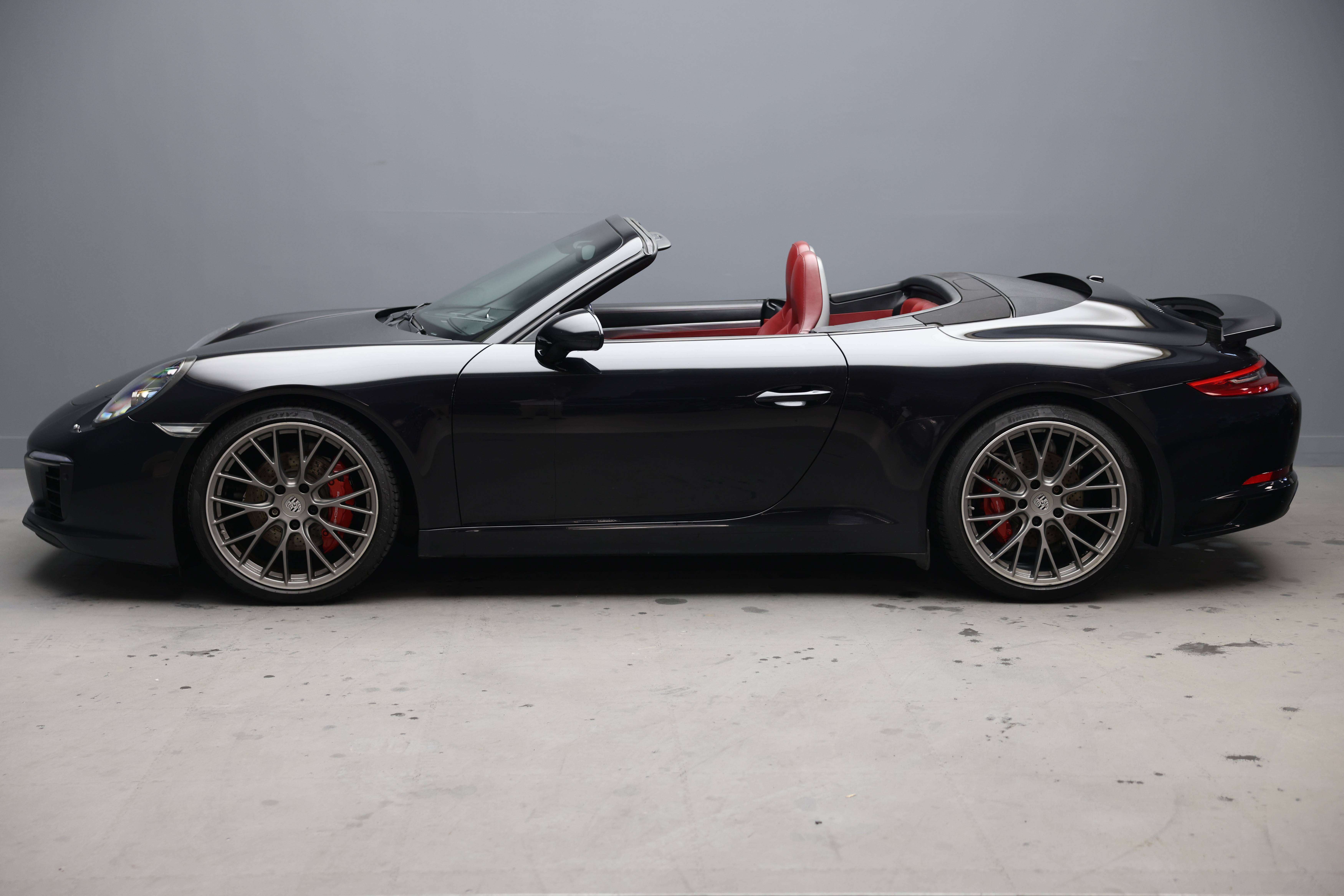 2017 Porsche 911