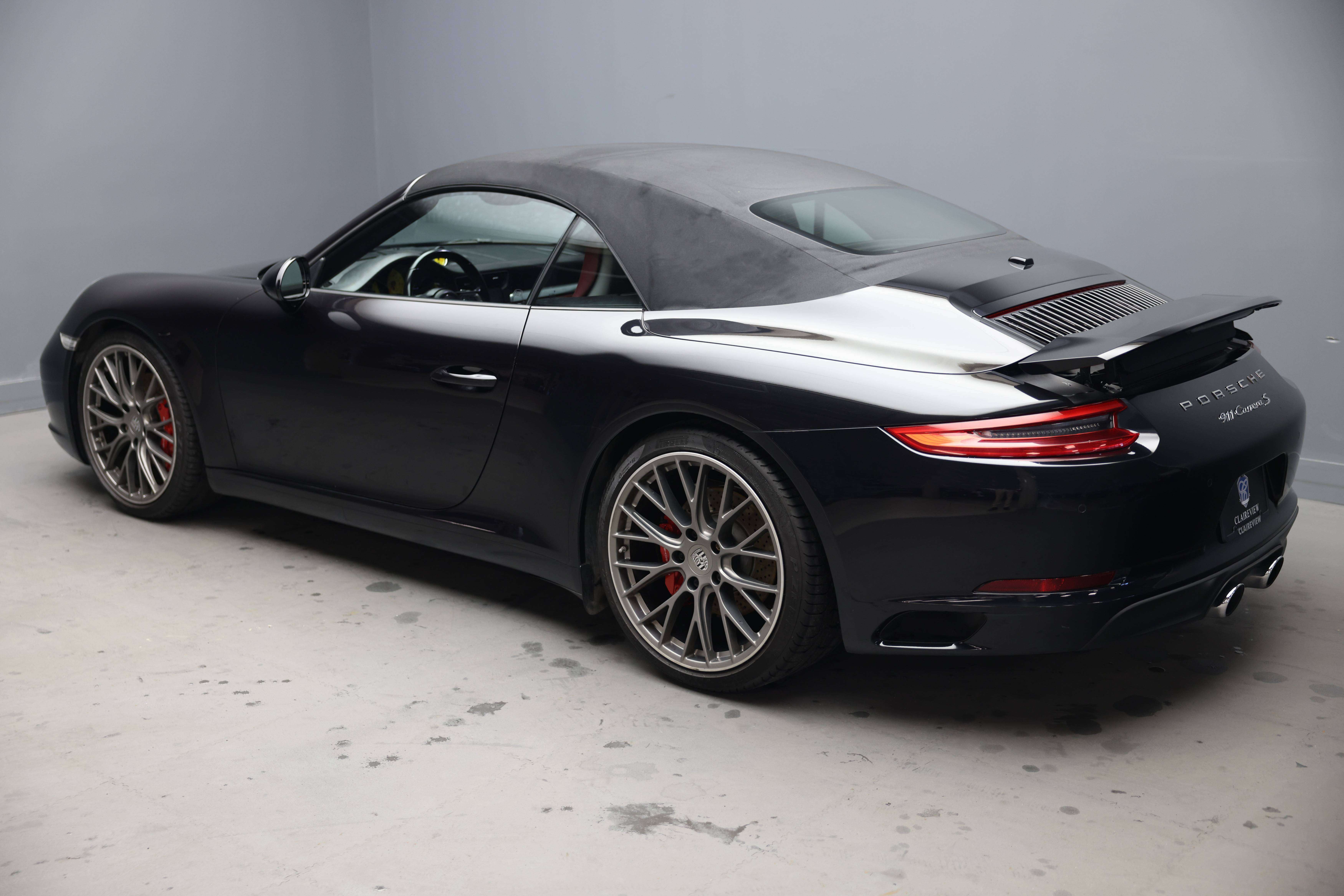 2017 Porsche 911