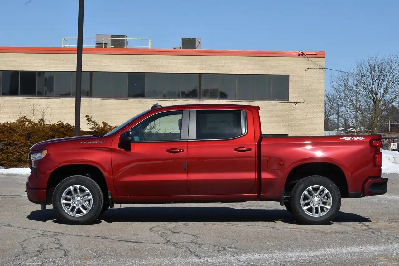 Chevrolet Silverado 1500 снимка Chevrolet Silverado 1500