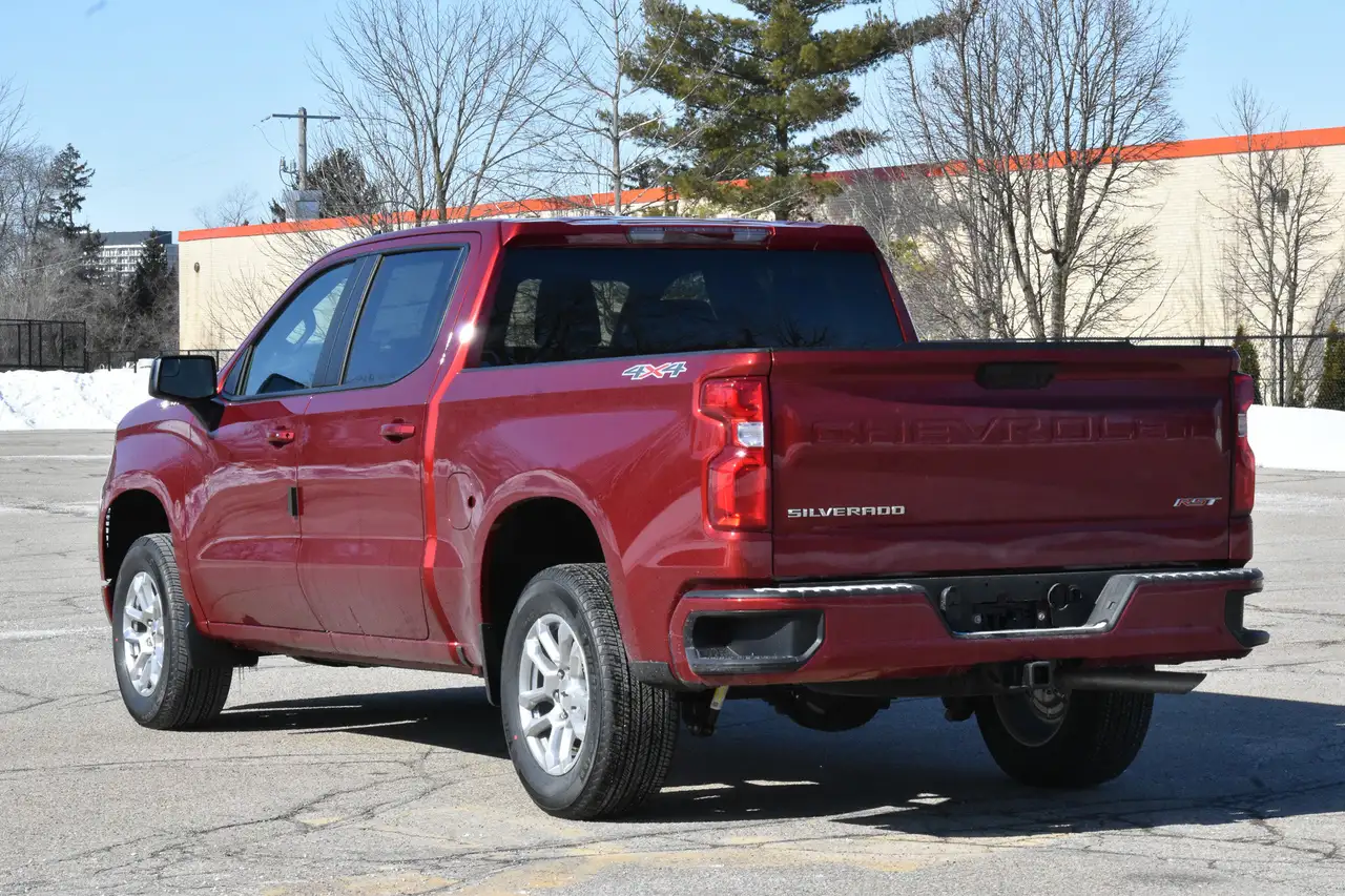 Chevrolet Silverado 1500 снимка Chevrolet Silverado 1500