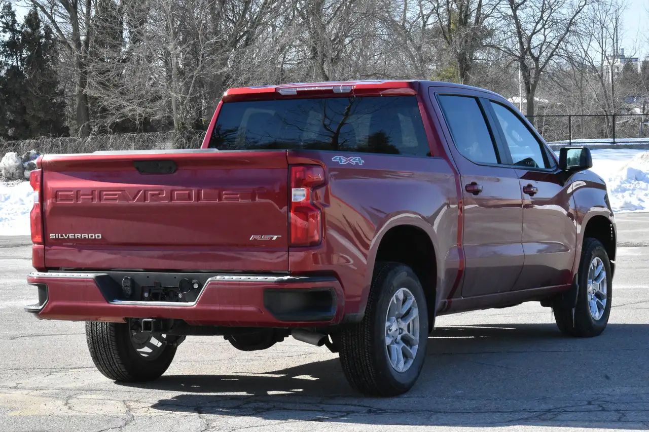Chevrolet Silverado 1500 снимка Chevrolet Silverado 1500