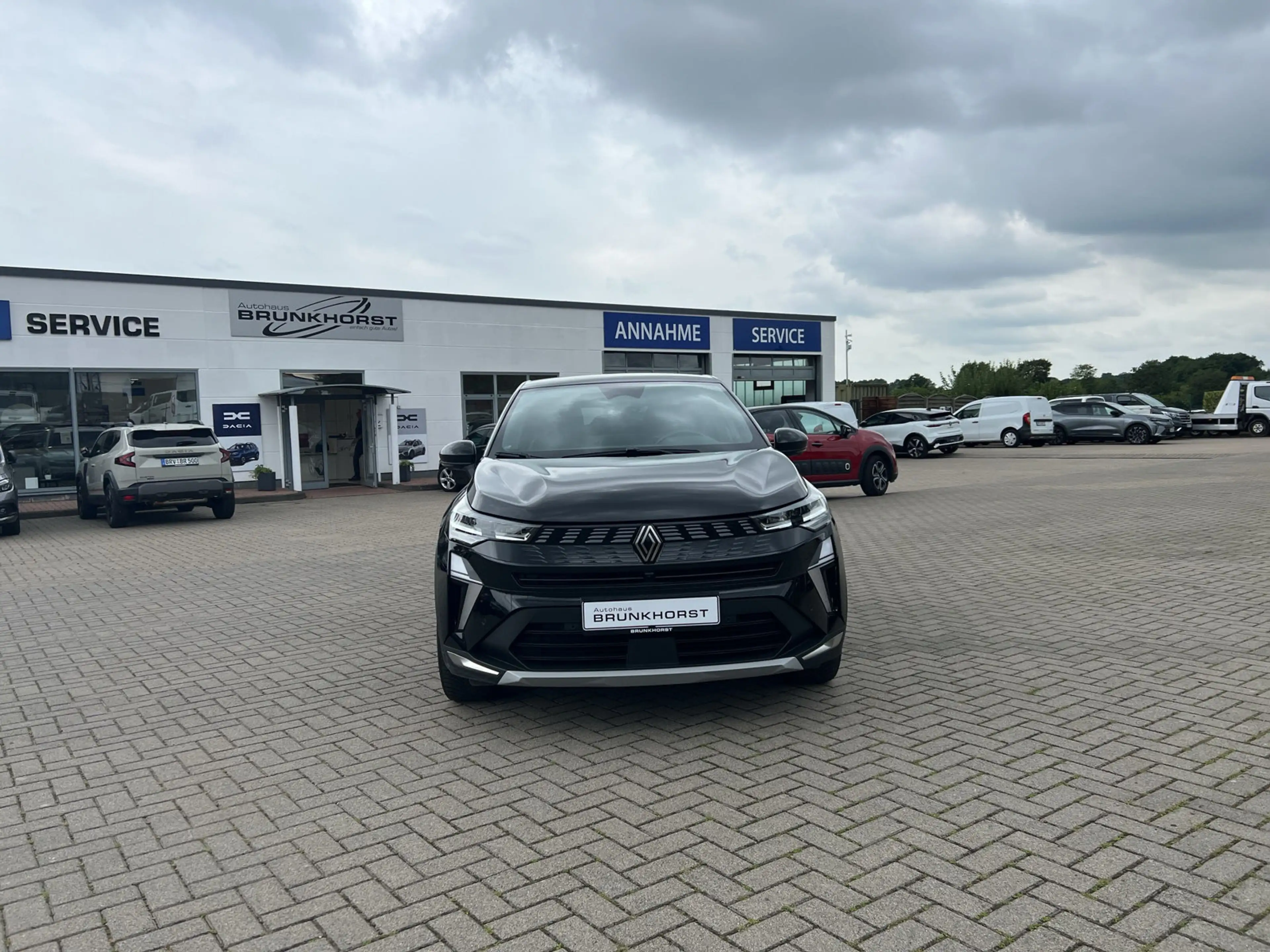 Renault Symbioz E-TECH 160 Iconic SHZ+LKHZ+360° Kamera — photo 3