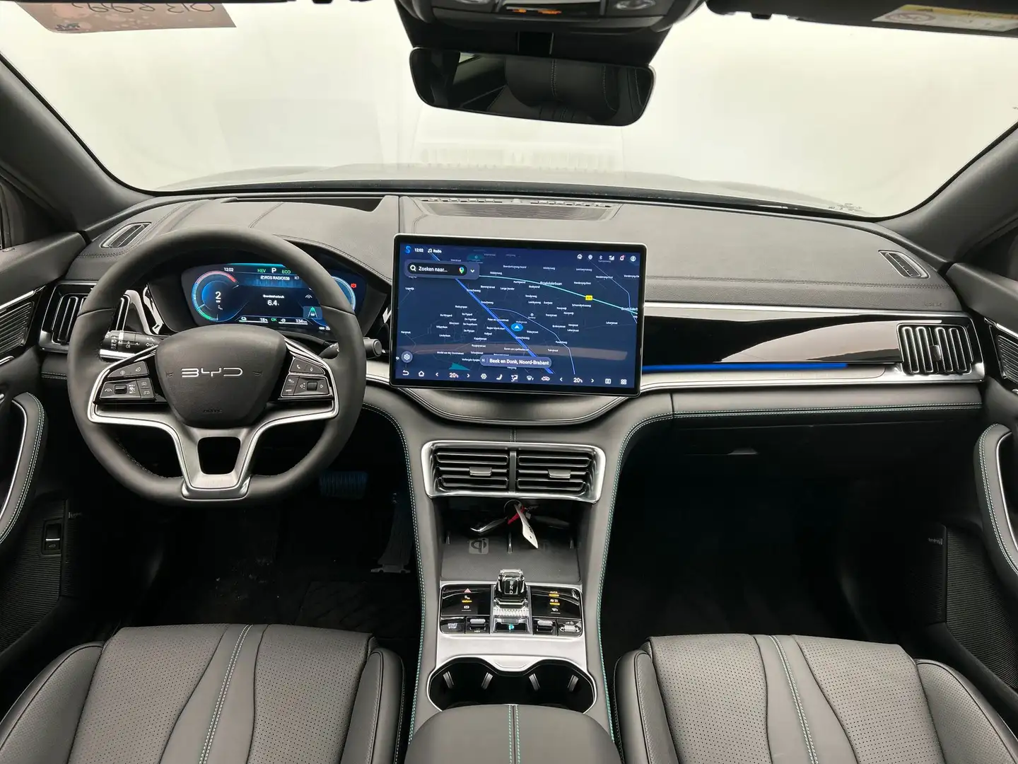 BYD Seal U 1.5 DM-i AWD Design 323PK 1300KG Trekgewicht, Pano Grijs - 2