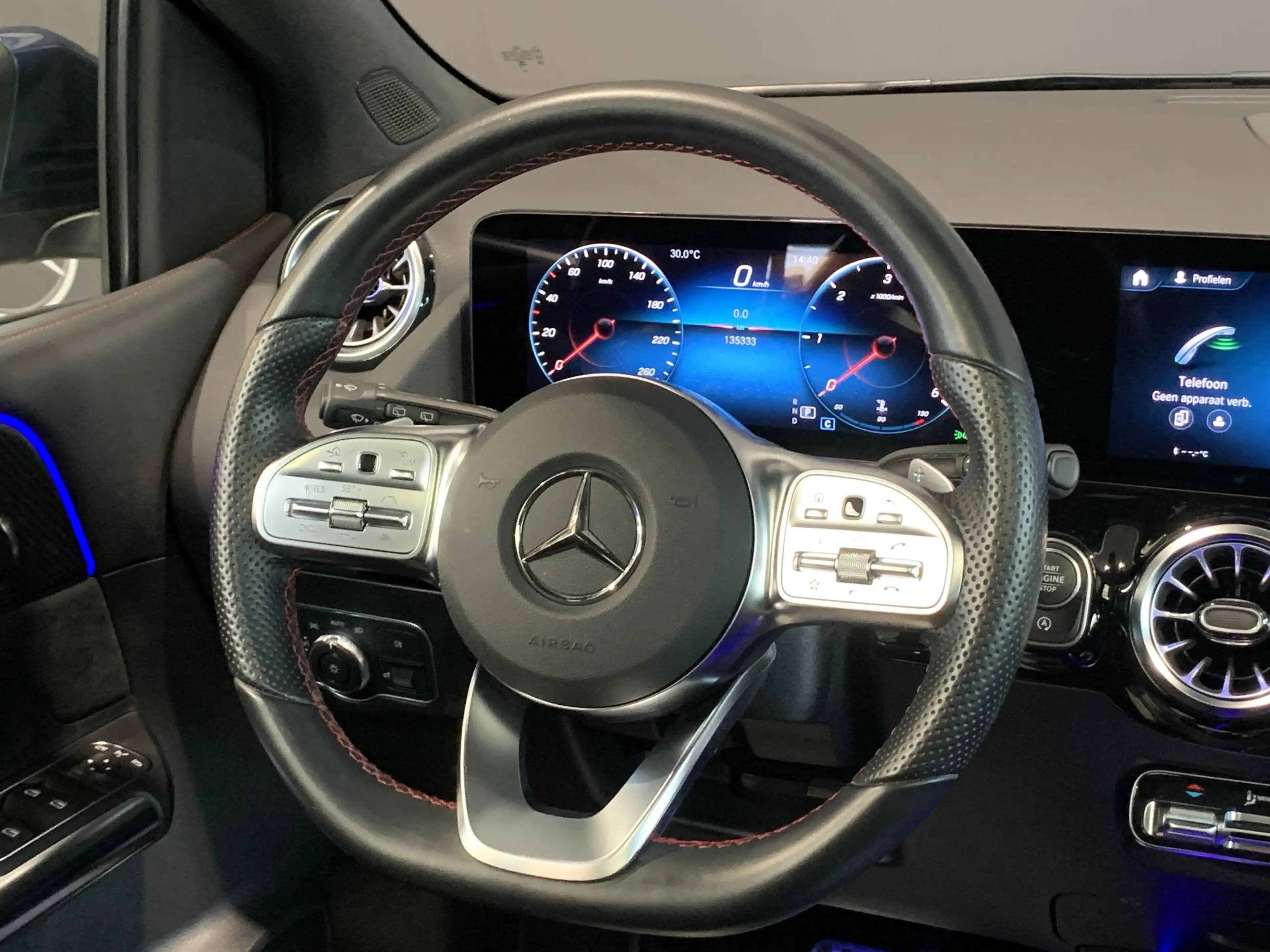 Mercedes-Benz B 200 200d AMG Line - DOS 9106 — photo 12