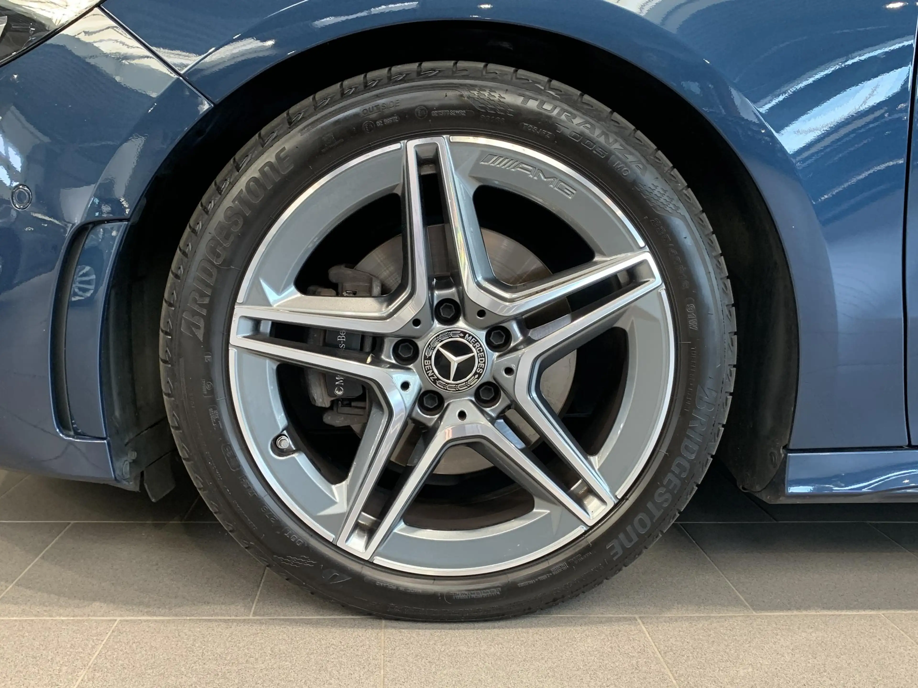 Mercedes-Benz B 200 200d AMG Line - DOS 9106 — photo 9