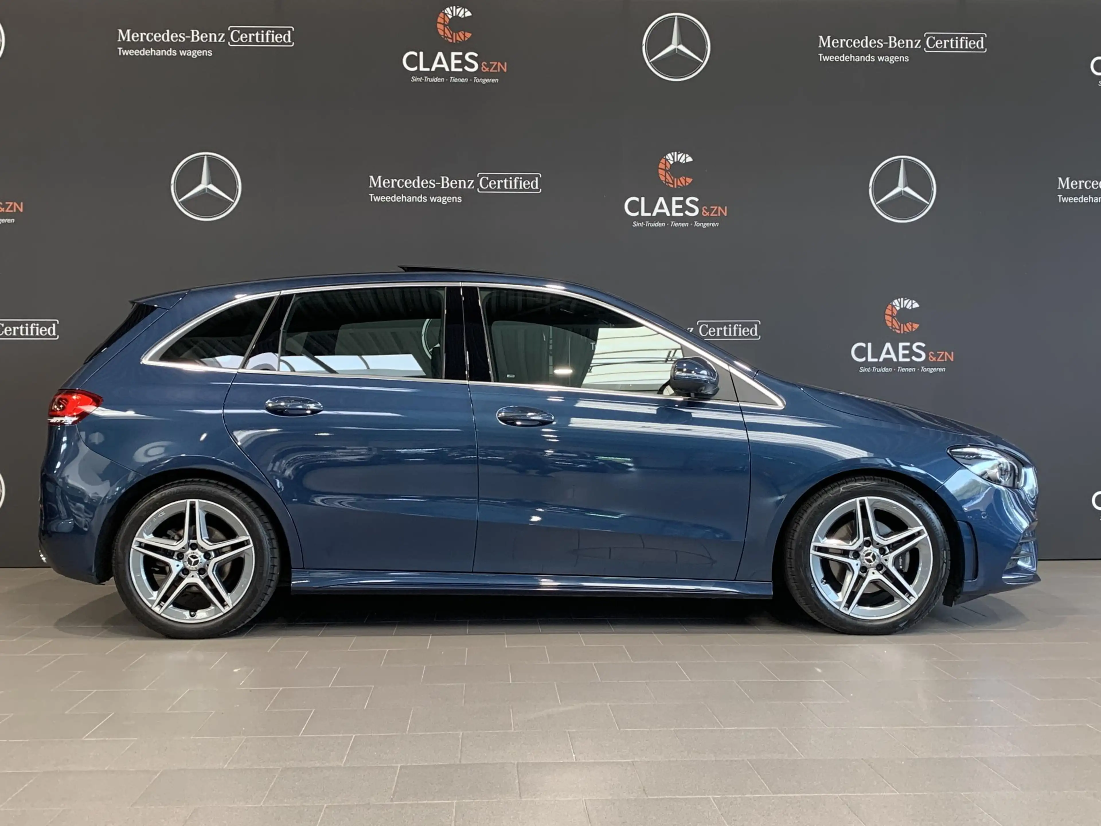 Mercedes-Benz B 200 200d AMG Line - DOS 9106 — photo 4