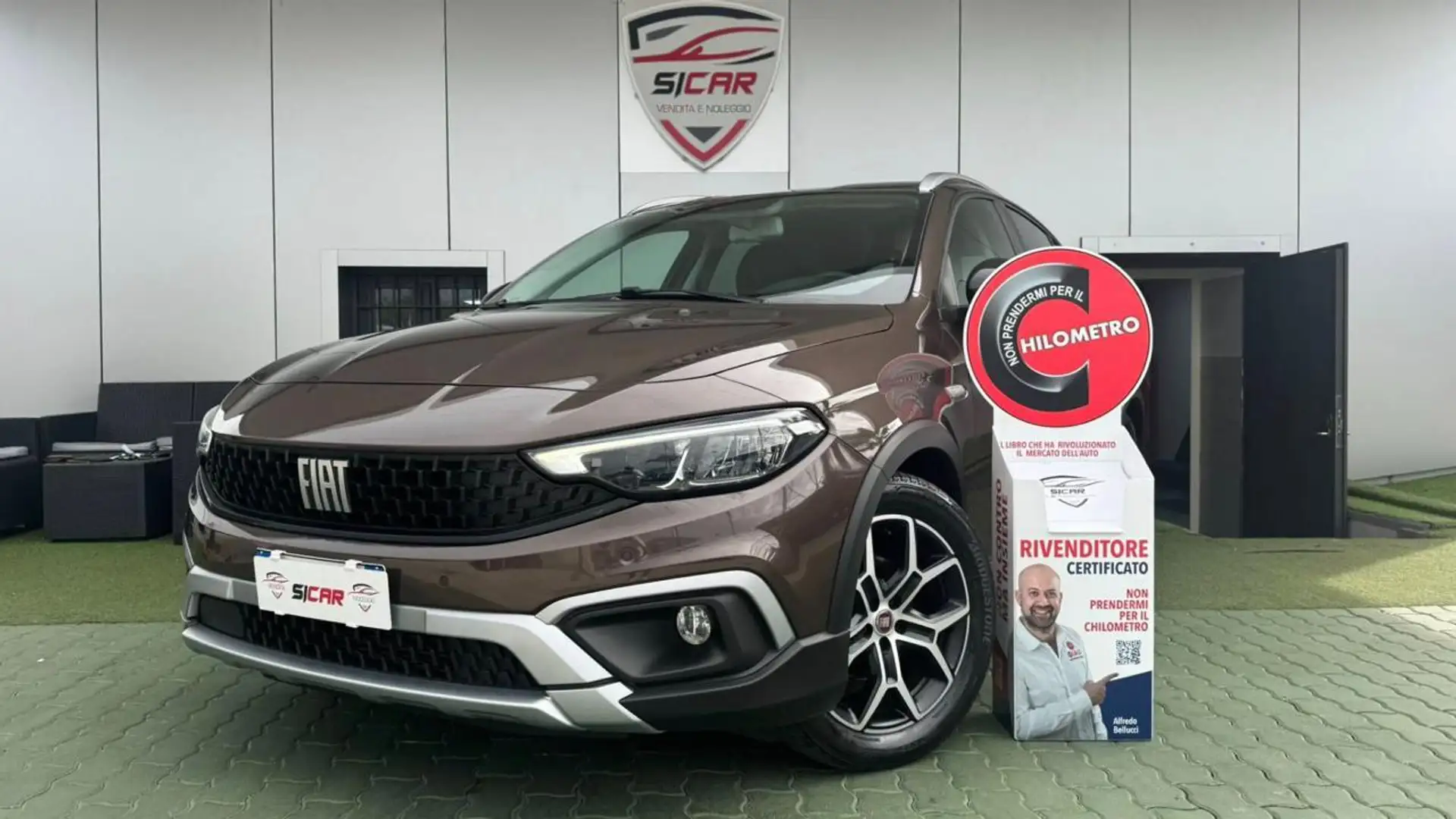 Fiat Tipo 1.3 Mjt S&S 5 porte Cross Bronze - 2