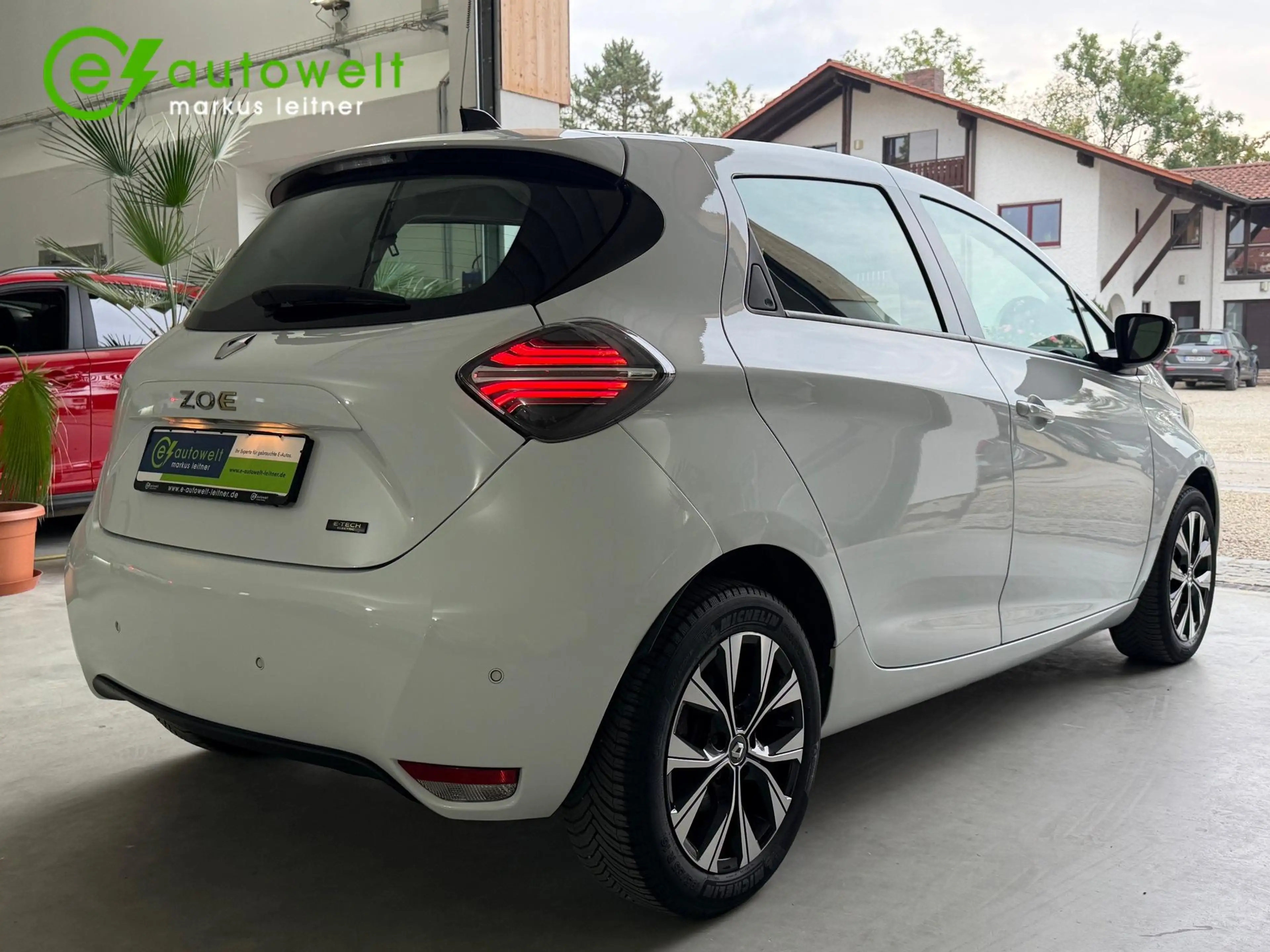 Renault ZOE Evolution R135 Z.E.50 CCS Winterpaket — photo 4