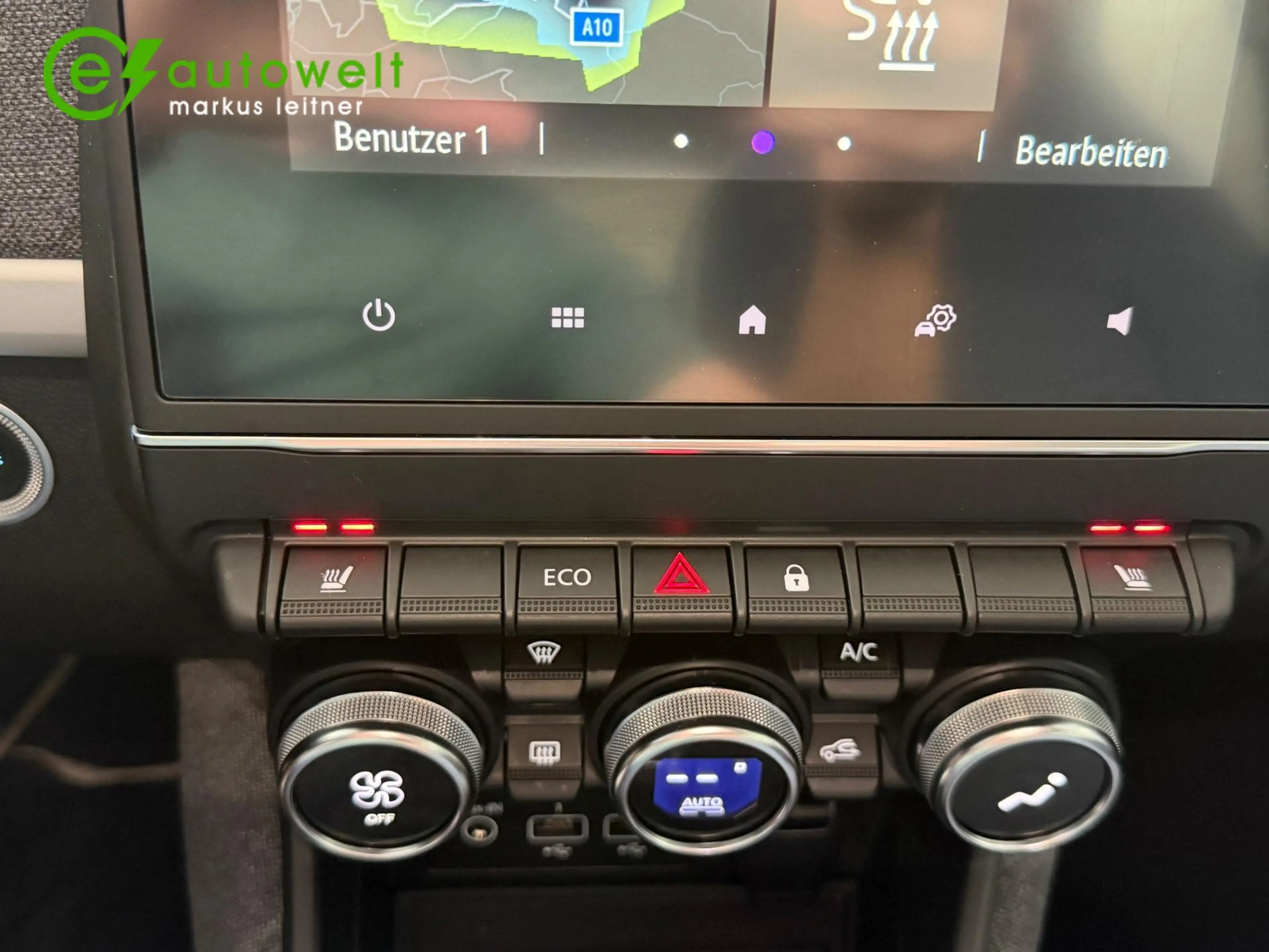Renault ZOE Evolution R135 Z.E.50 CCS Winterpaket — photo 14
