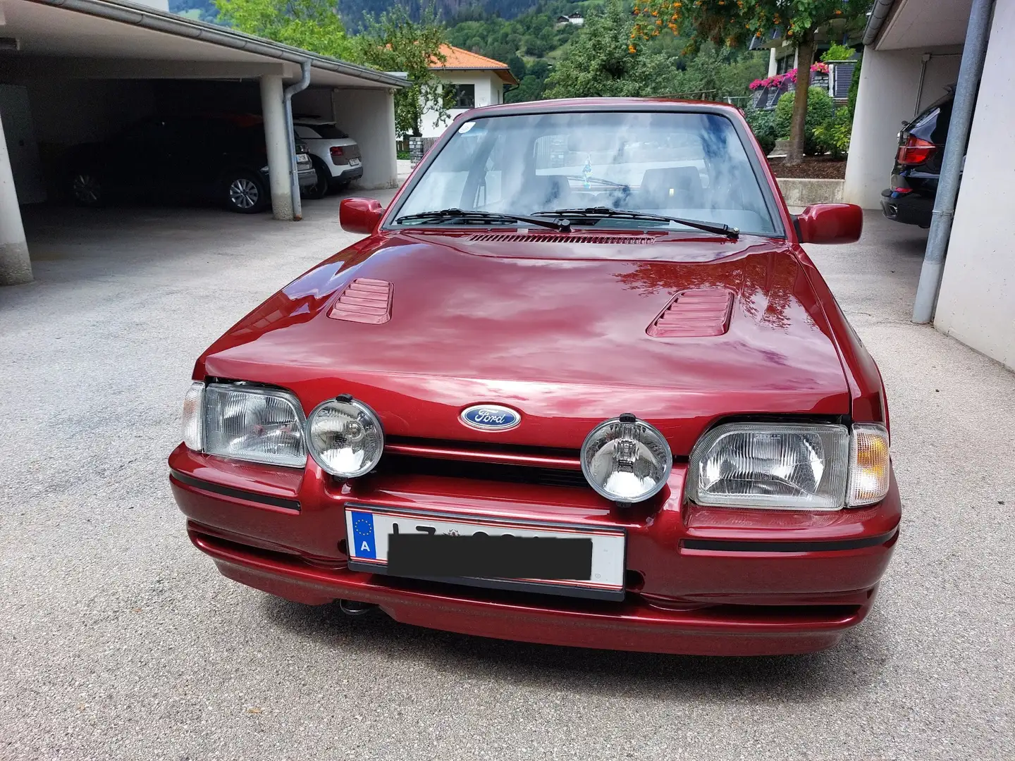 Ford Escort RS Turbo - 1