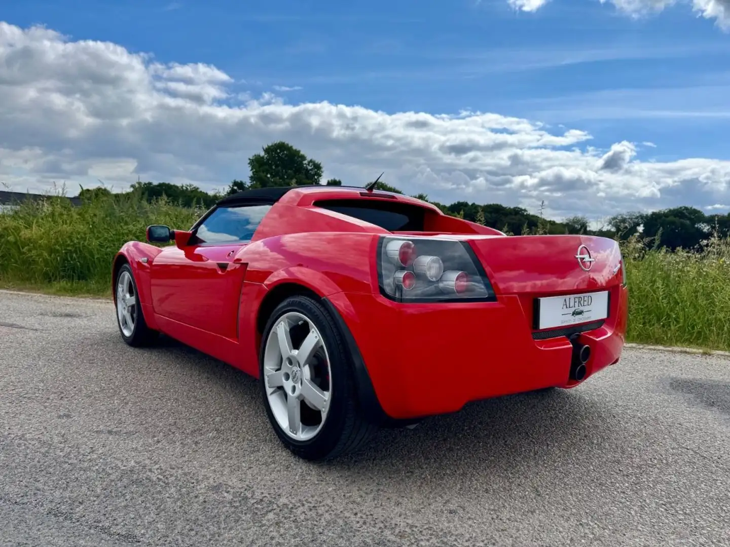 Opel Speedster 2,2 Ecotec 147 ch Piros - 2