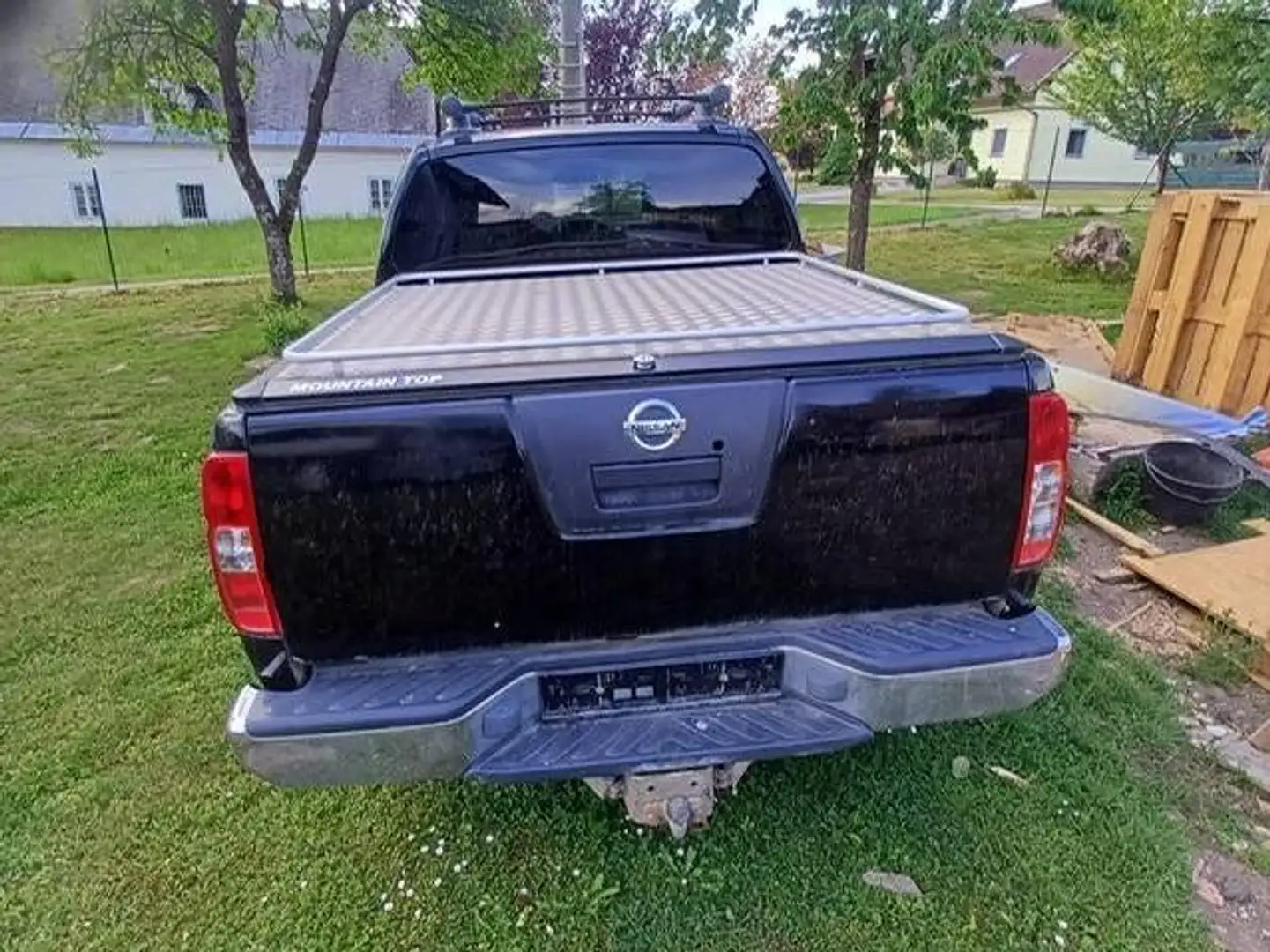 Nissan Navara Double Cab Navara LE 2,5 16V 4x4 LE Schwarz - 2