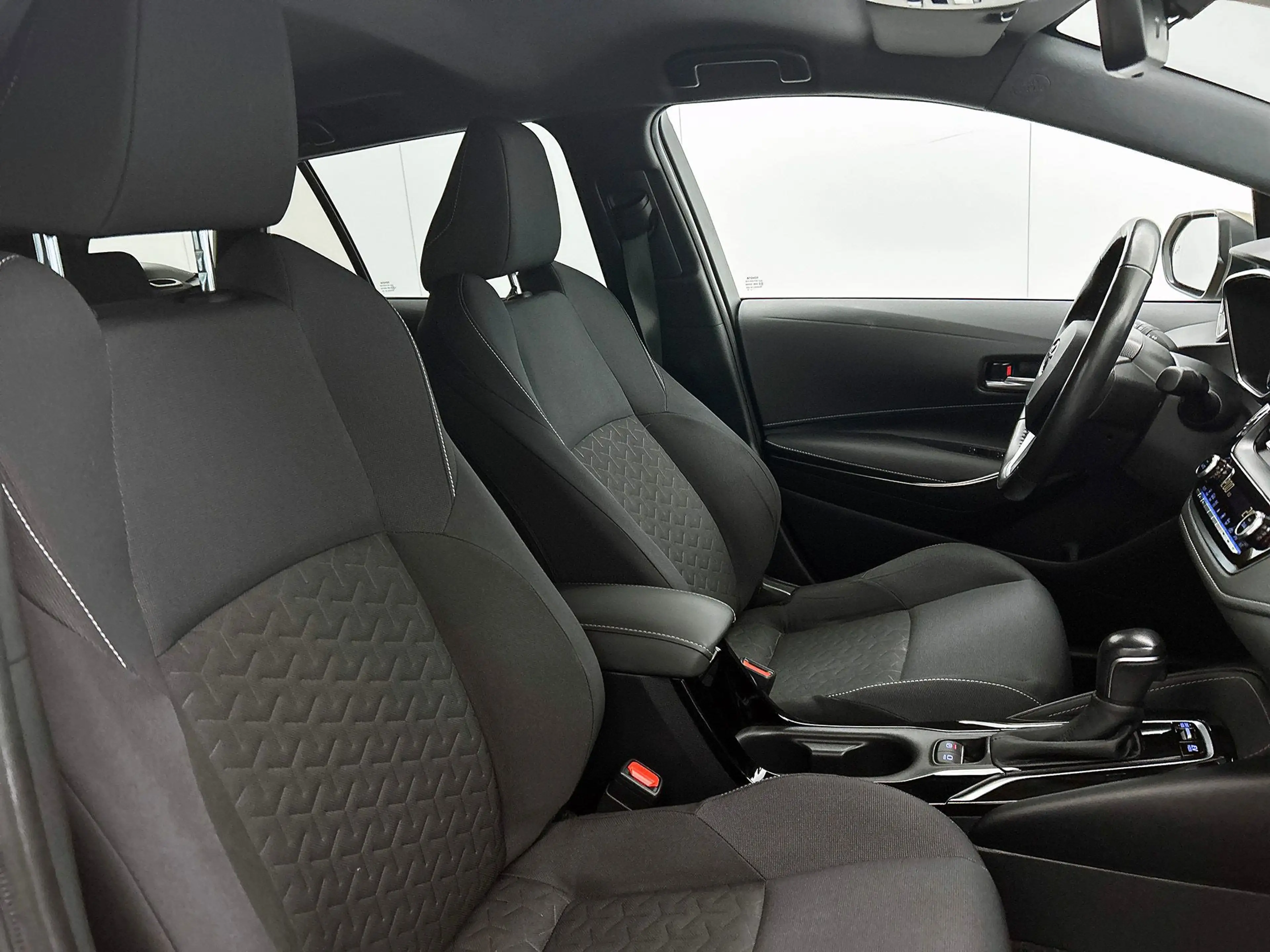 Toyota Corolla Touring Sports 1.8 Hybrid Business | Trekhaak | Ca — photo 15