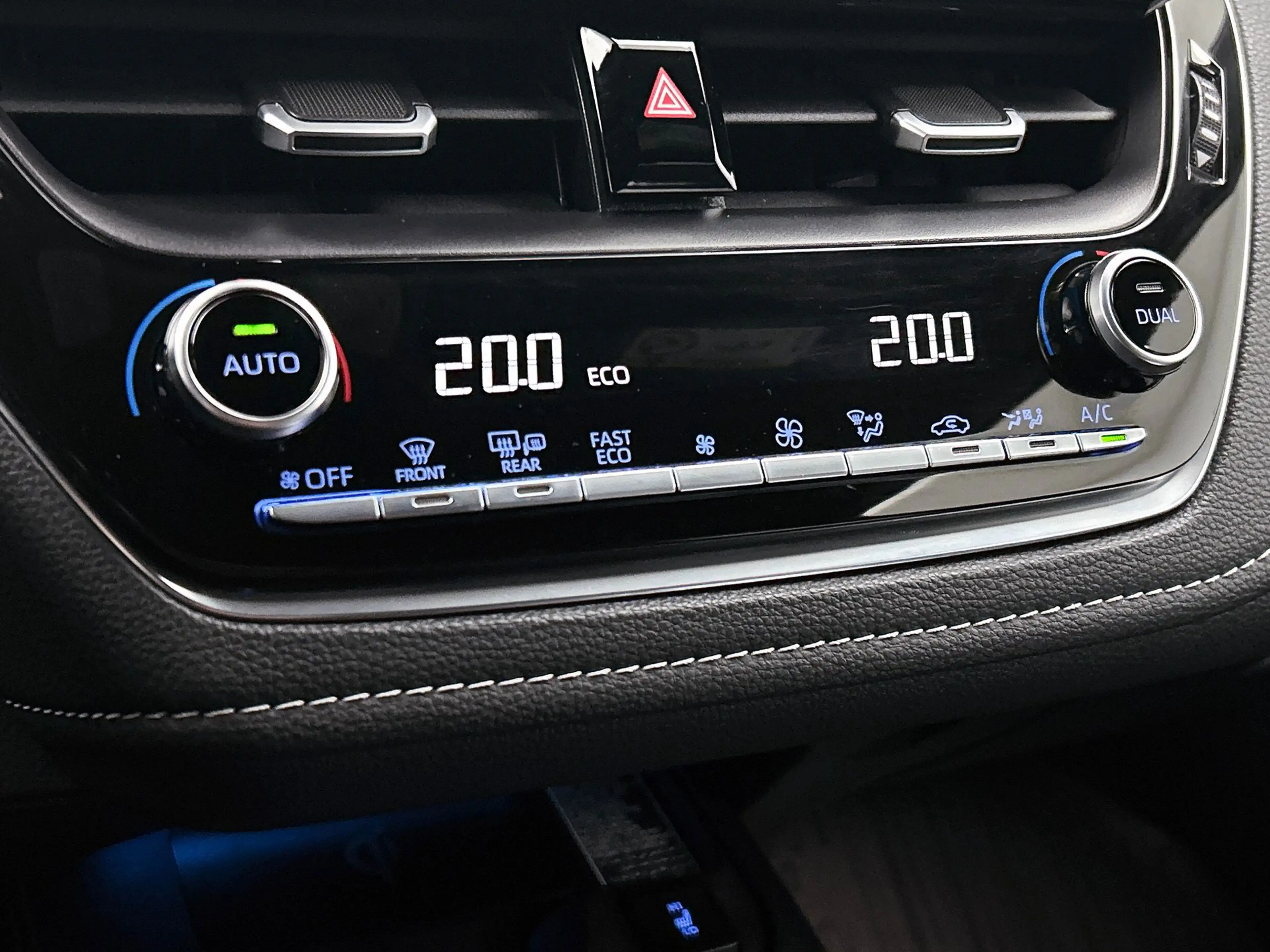 Toyota Corolla Touring Sports 1.8 Hybrid Business | Trekhaak | Ca — photo 28