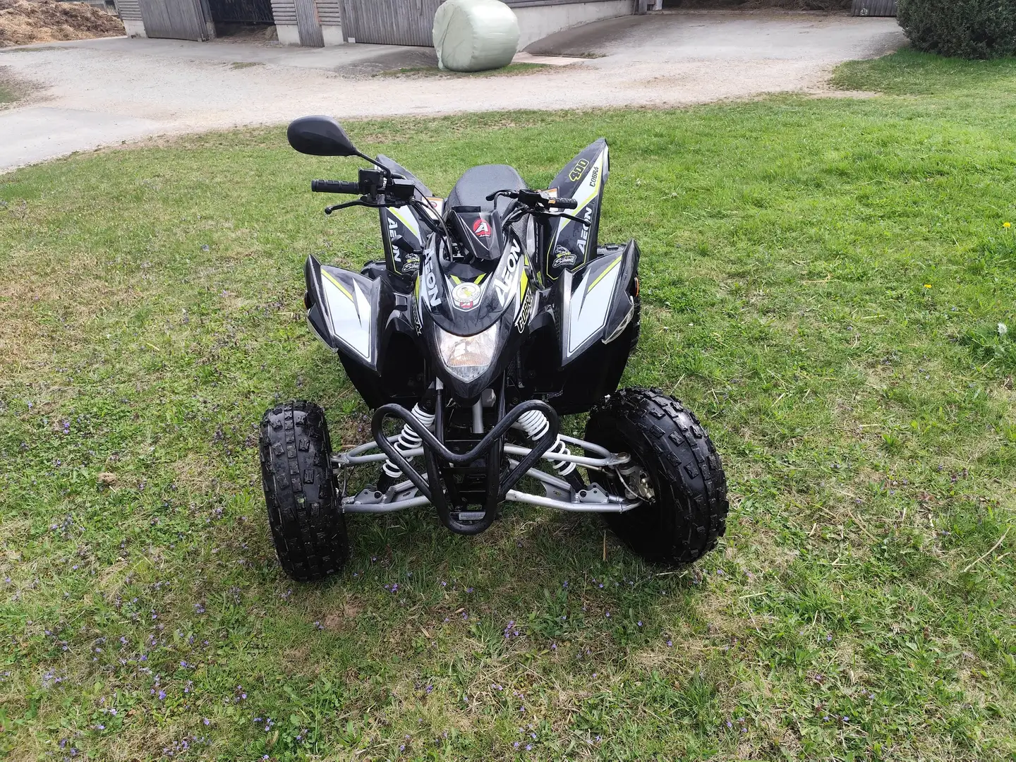 Aeon Cobra 400 Fekete - 1