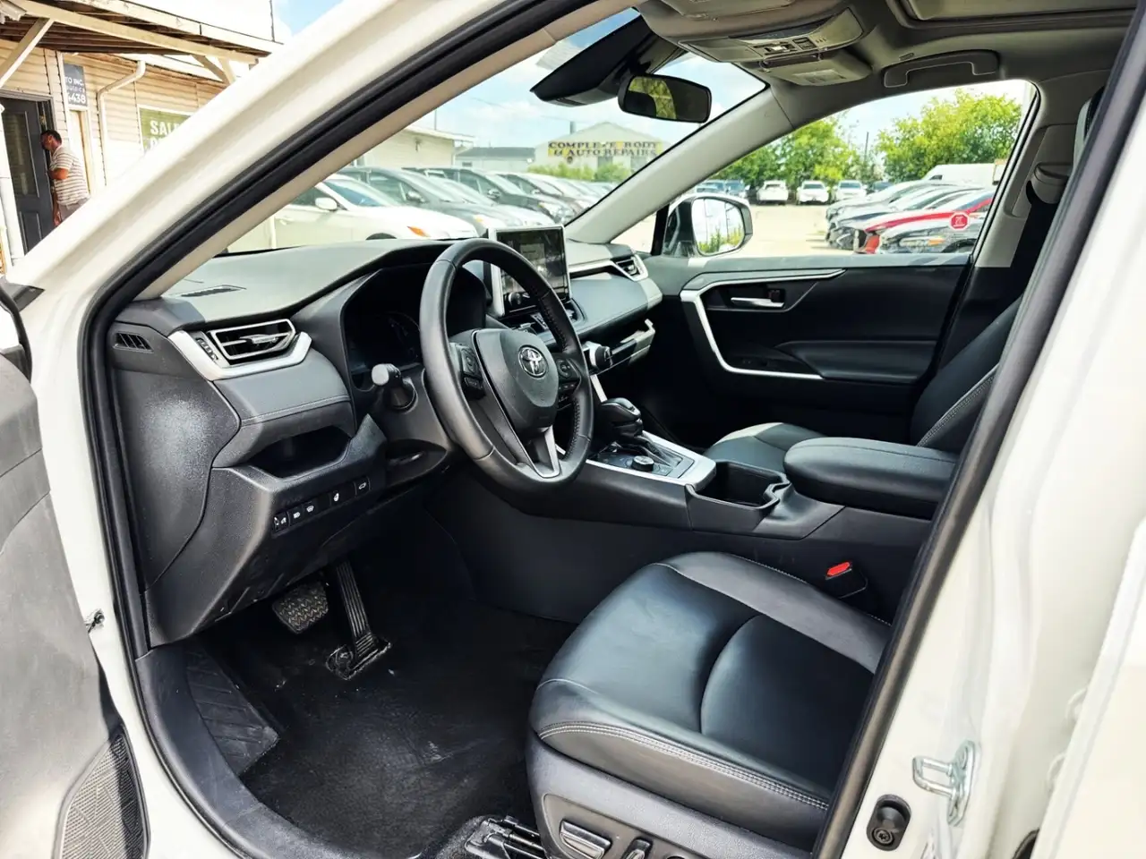 Toyota RAV 4 photo Toyota RAV 4