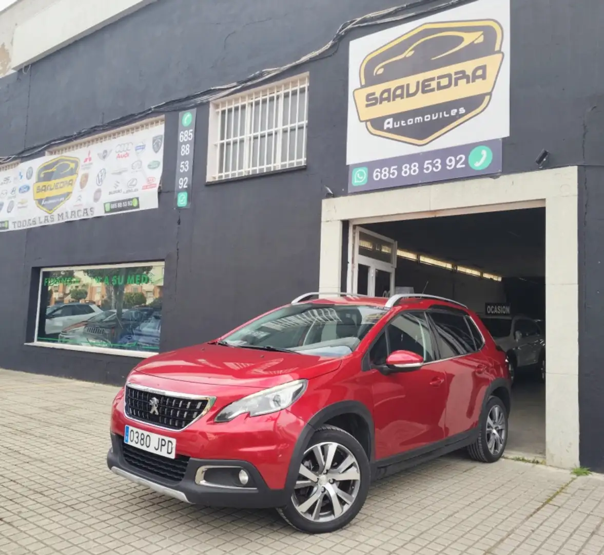 Peugeot 2008 1.2 PureTech S&S Allure EAT6 110 Rosso - 1