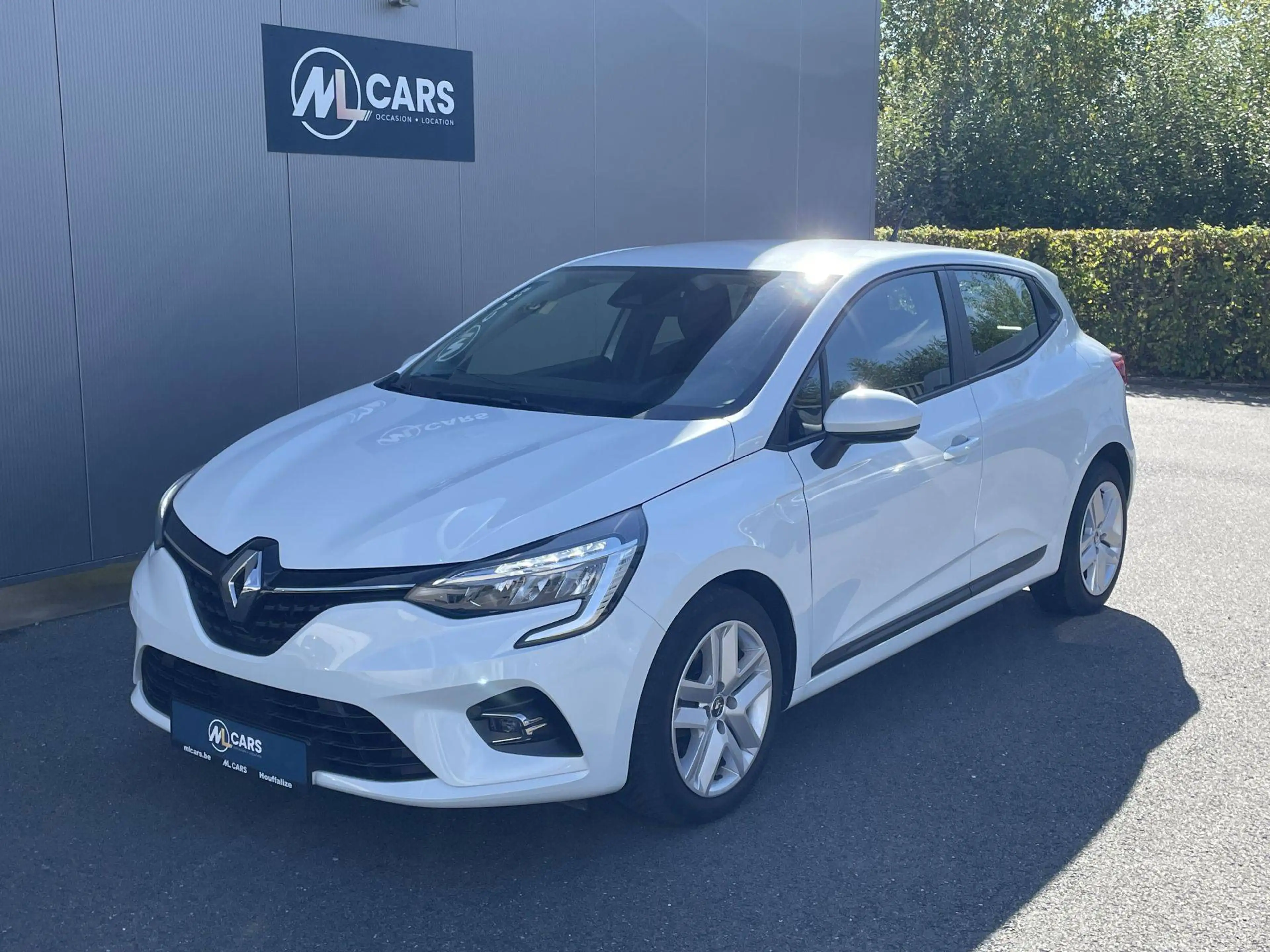 Renault Clio — photo 2
