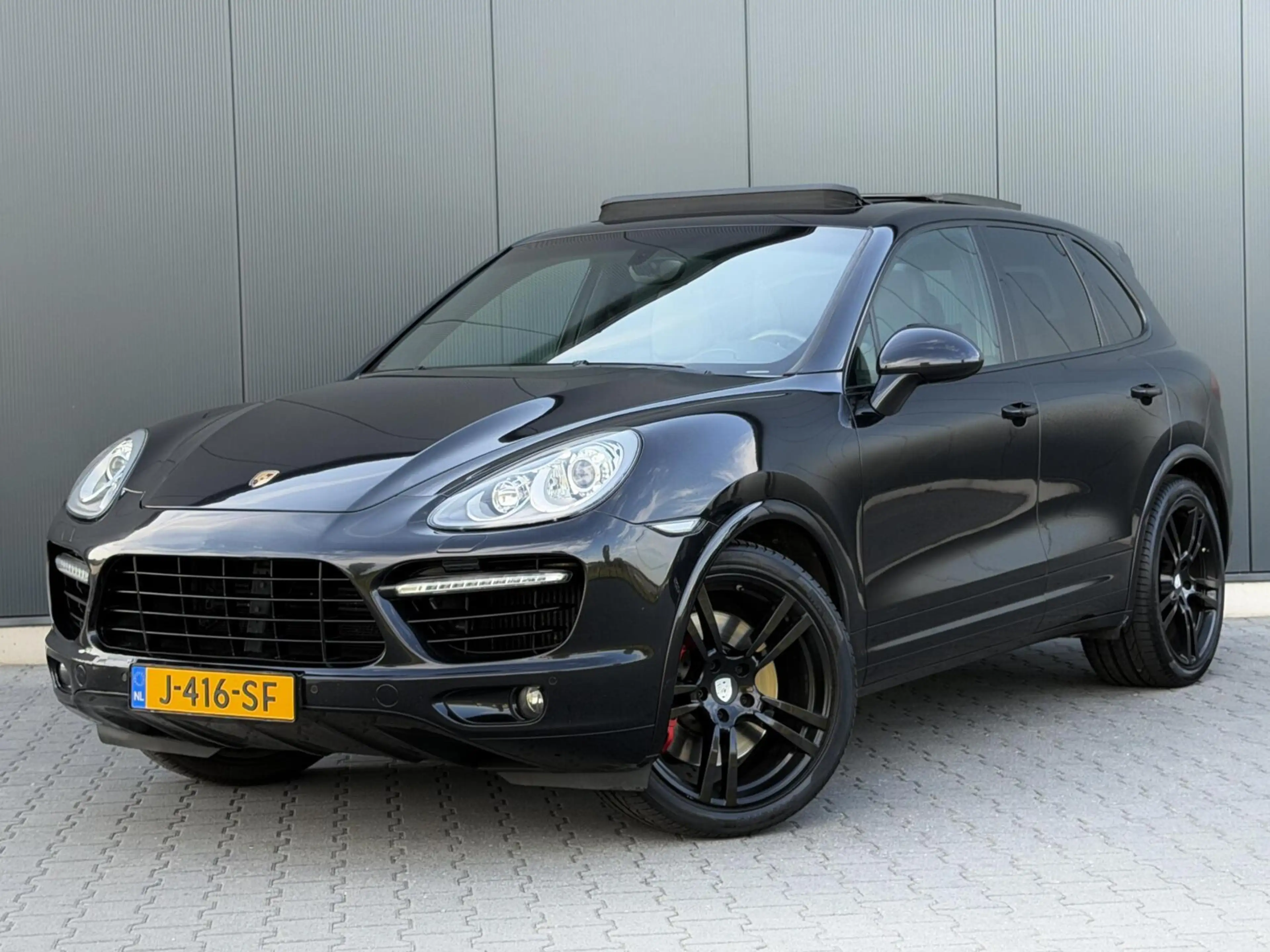 Porsche Cayenne 4.8 Turbo Pano - GTS Stoelen - Alcantara Hemel - L