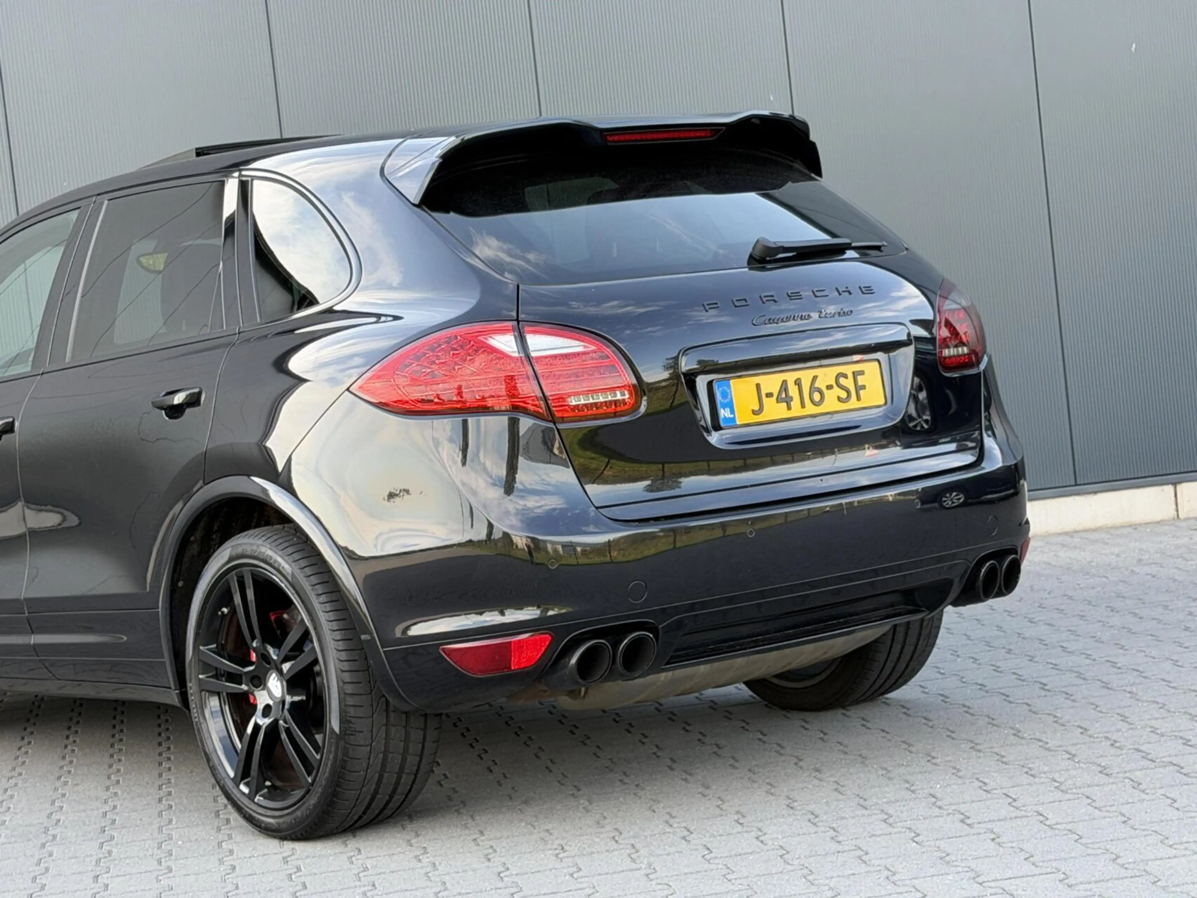 Porsche Cayenne 4.8 Turbo Pano - GTS Stoelen - Alcantara Hemel - L — photo 13