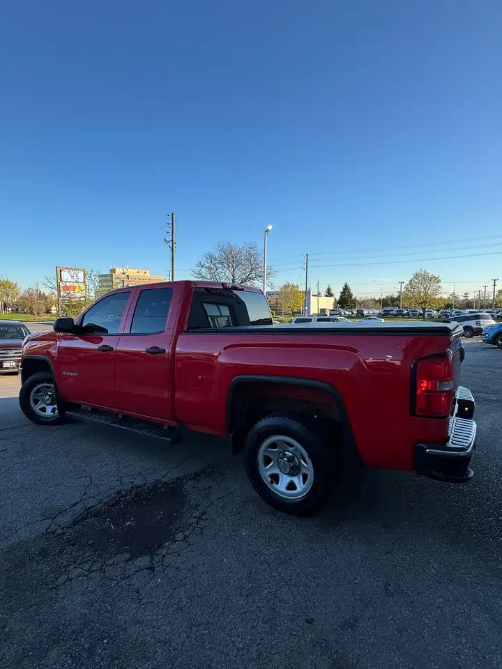 GMC Sierra 1500 снимка GMC Sierra 1500