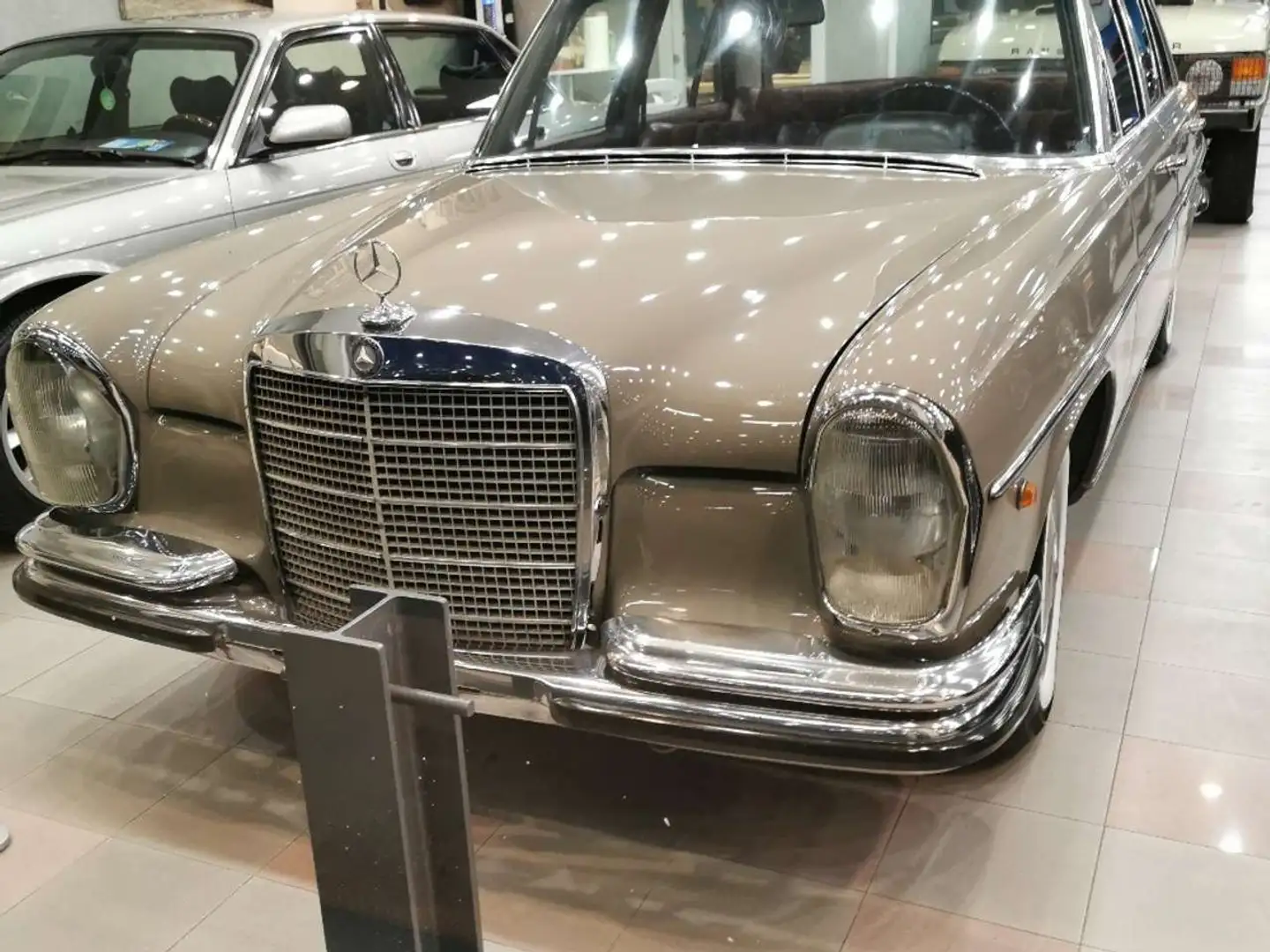 Mercedes-Benz 280 S280 Servosterzo Aria Condizionata W108 Beige - 1