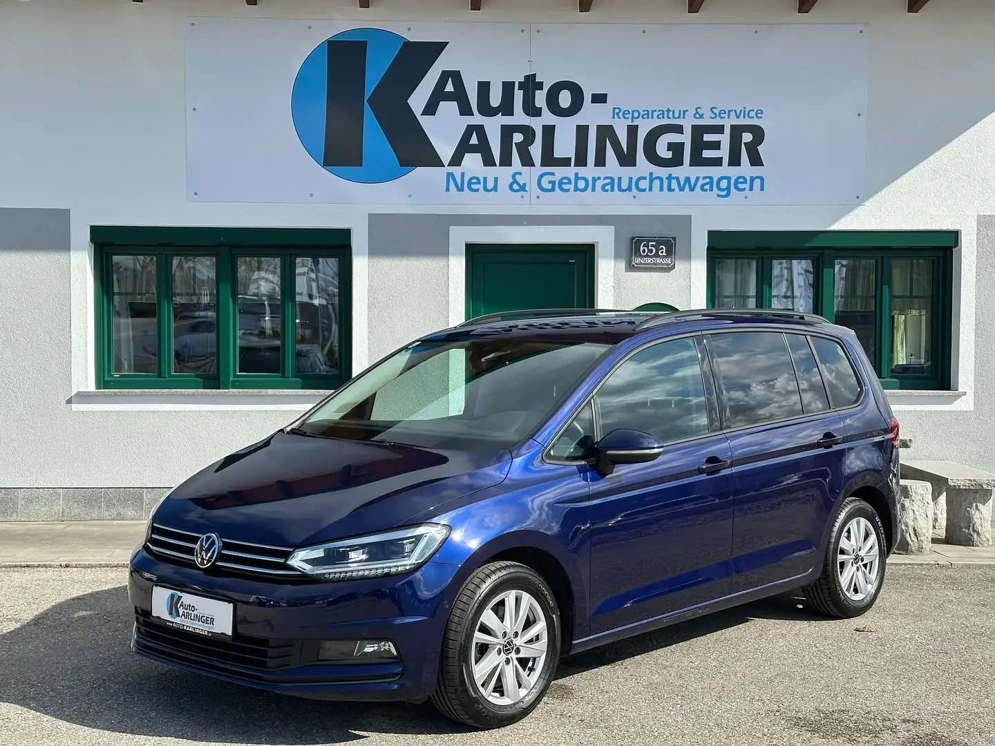 Volkswagen Touran Comfortline 2,0 TDI Blau - 1