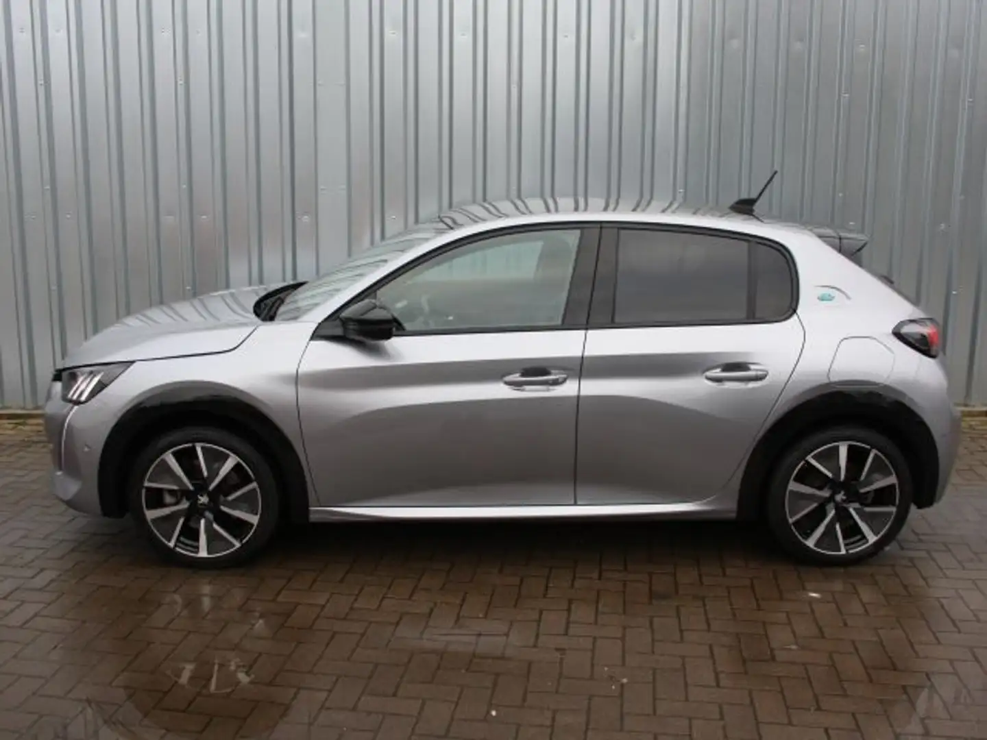 Peugeot 208 Elektromotor 136 GT Pack Silber - 2