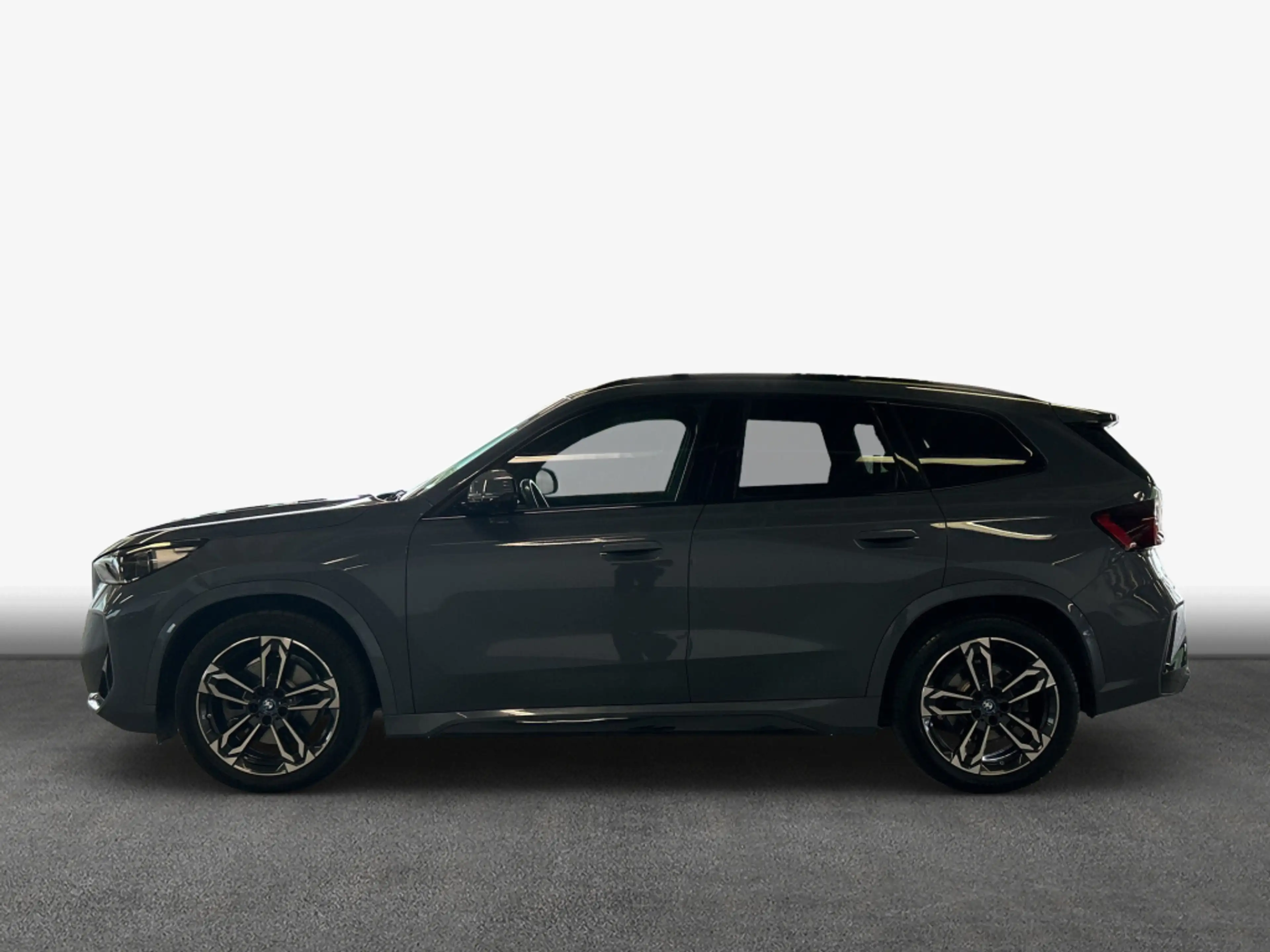 BMW iX1 xDrive30 M Sportpaket LED* Head-Up* HiFi* — photo 5