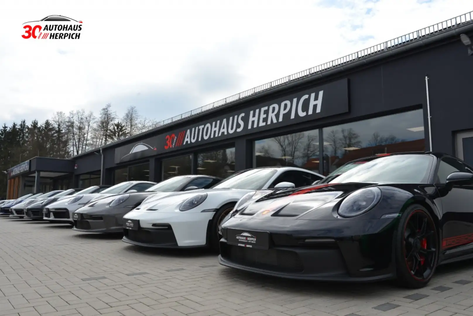 Porsche 991 Carrera 4 GTS Cabriolet LED HAL 18W BOSE Noir - 2