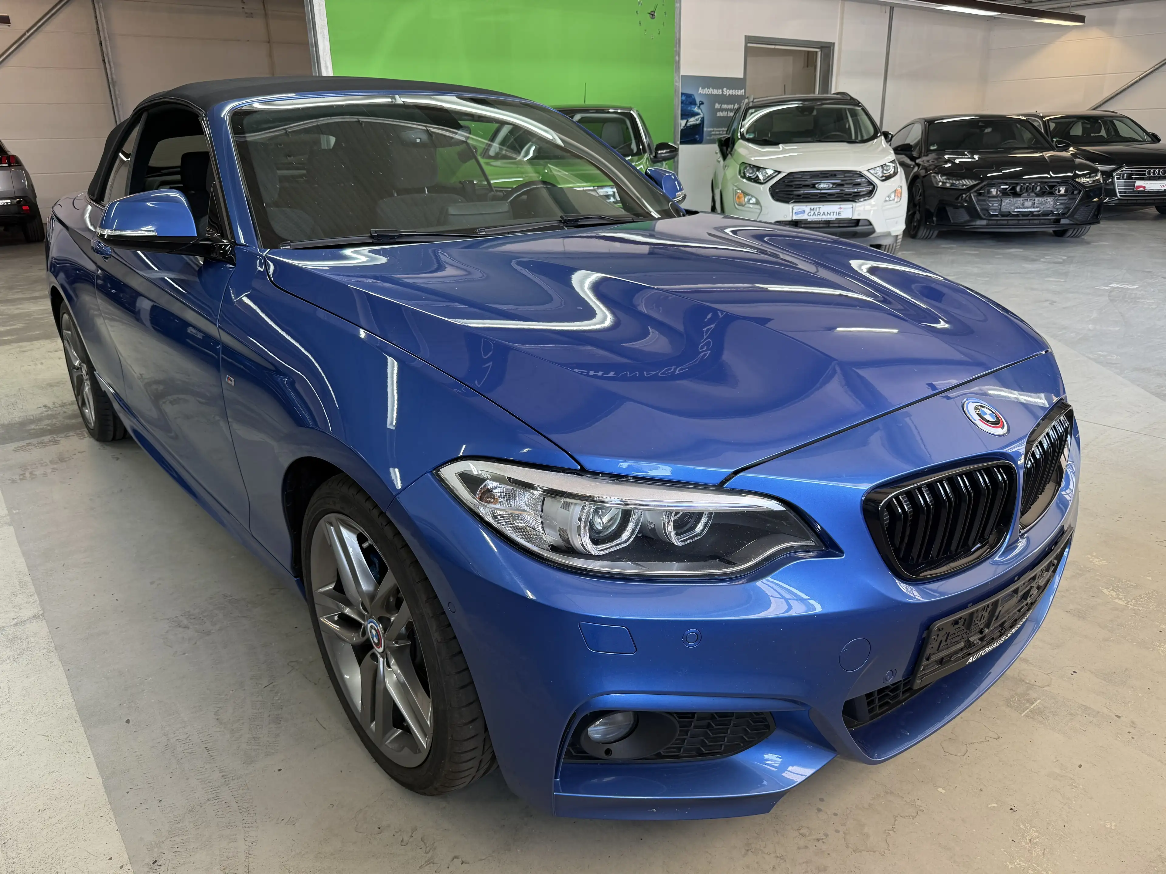 BMW 218 218 d M Sport — photo 9