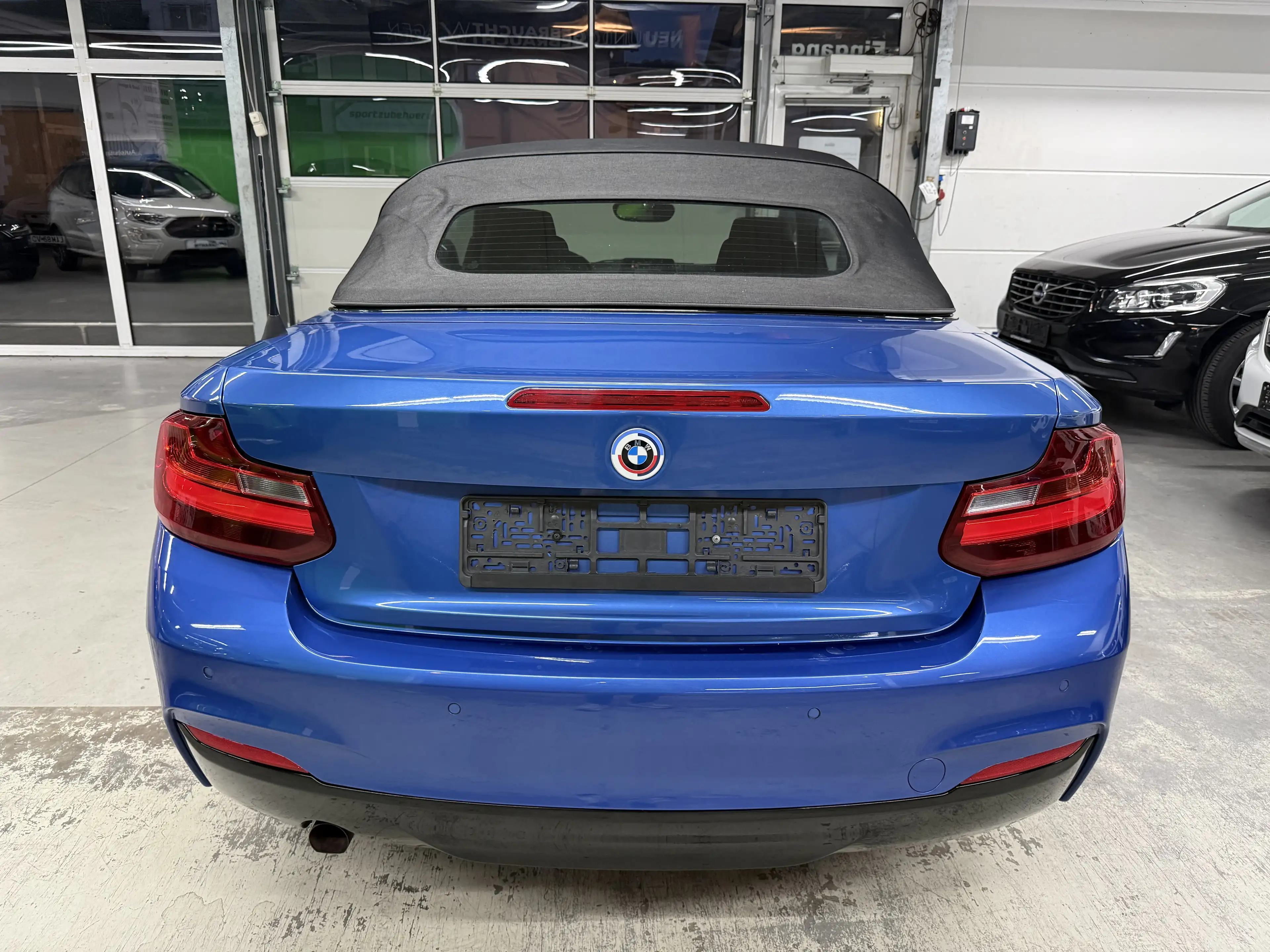 BMW 218 218 d M Sport — photo 5