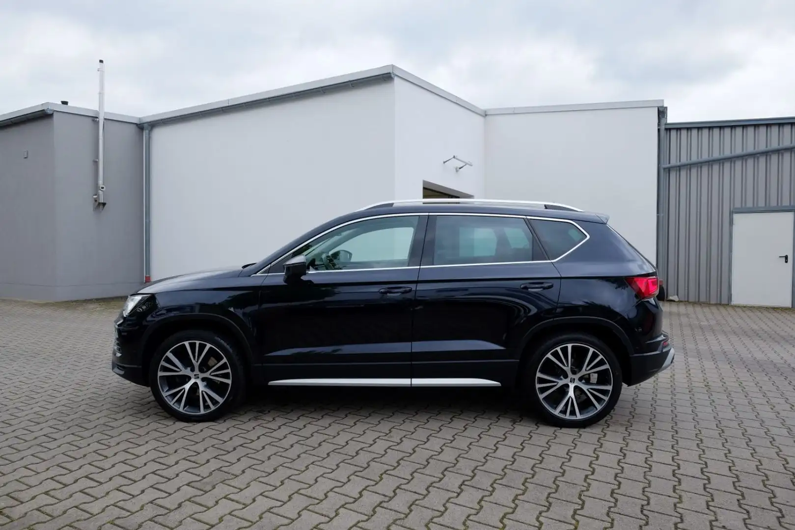 SEAT Ateca 2.0 TDI DSG Xperience 4Drive/DCC/LED Noir - 2