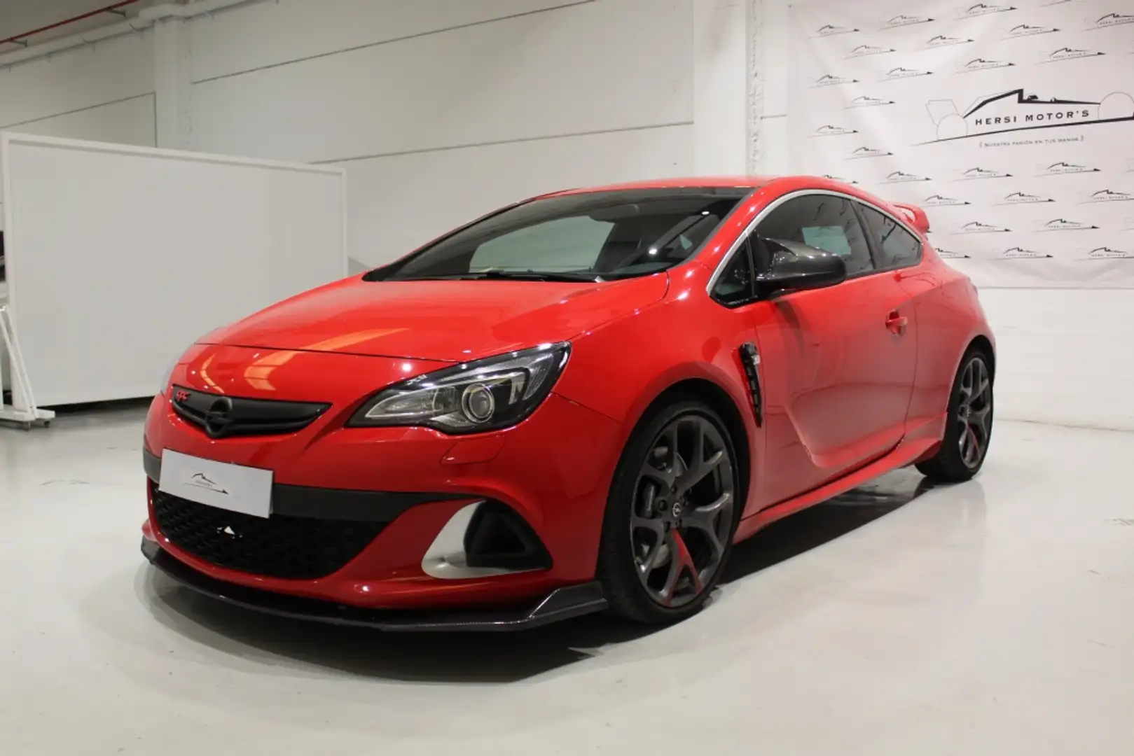 Opel Astra GTC 2.0 T S/S OPC Rot - 2