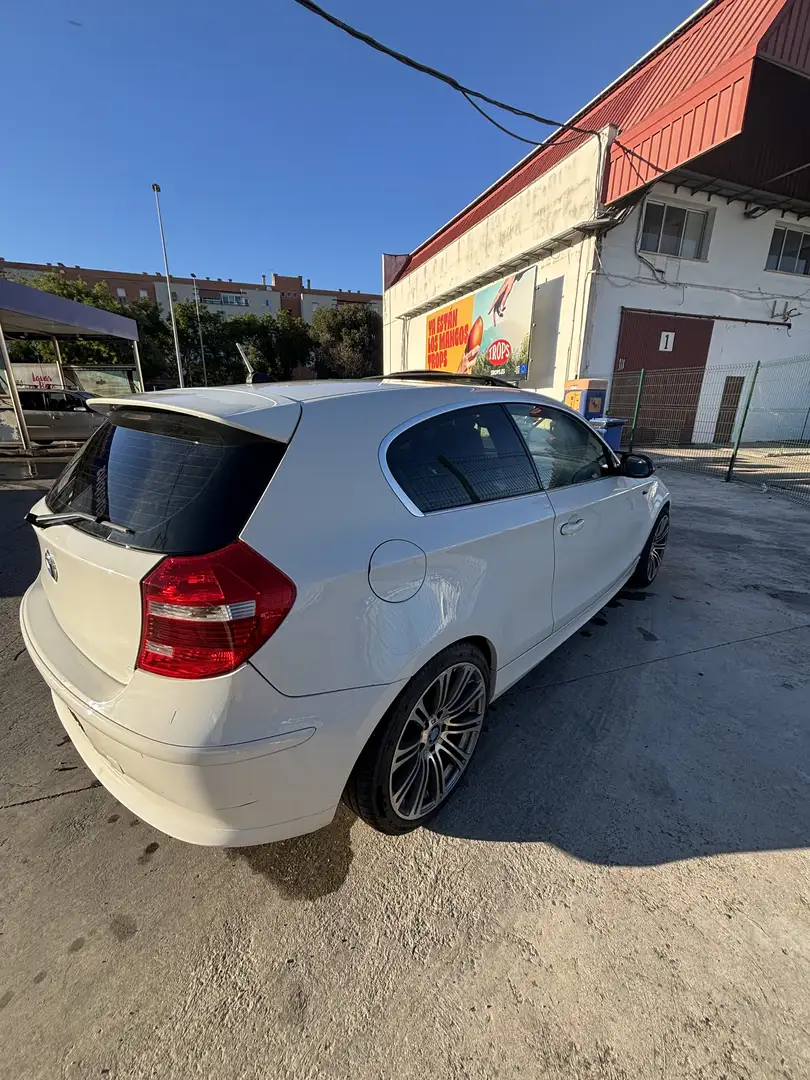 BMW 116 116d DPF Edition Sport - 2