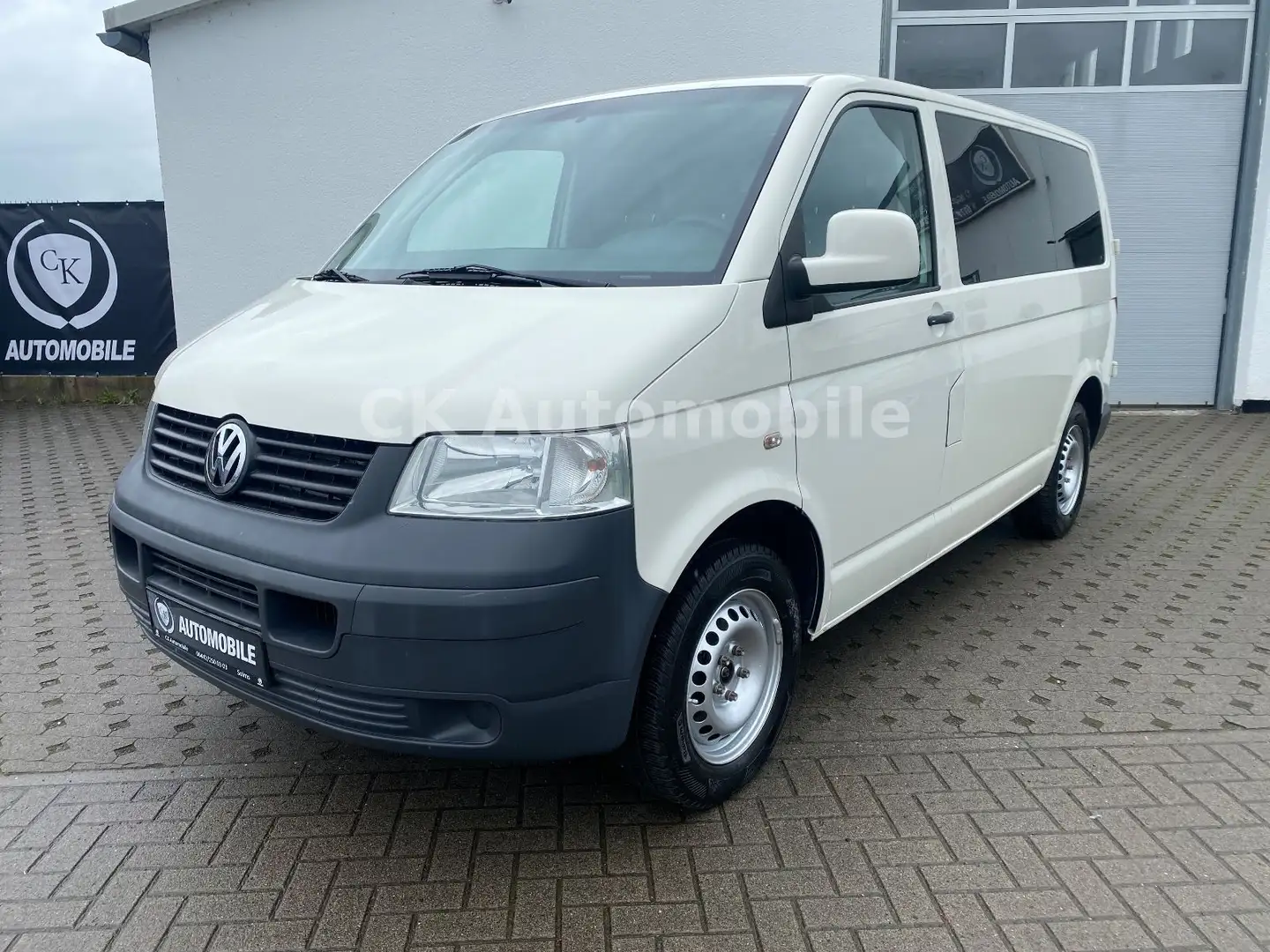 Volkswagen T5 Transporter Kombi 1.9 TDI/9 Sitze/Klima/AHK Grijs - 1