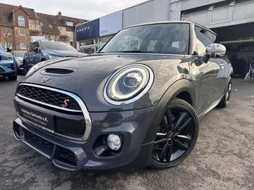 JCW 3-trg. NAVI,Pano,Kamera,Driving Ass
