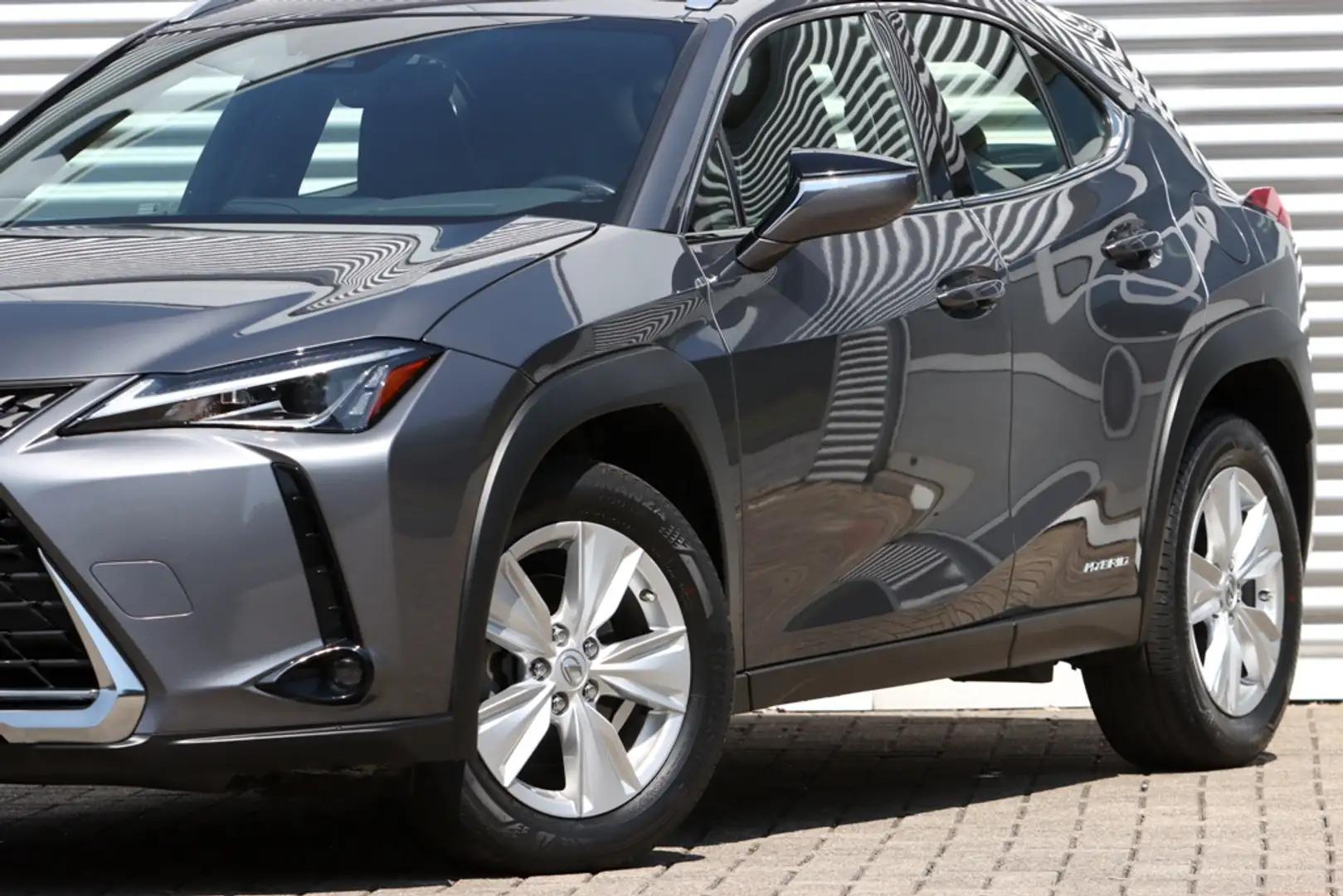 Lexus UX 250h Hybrid Navi / Camera Gris - 2