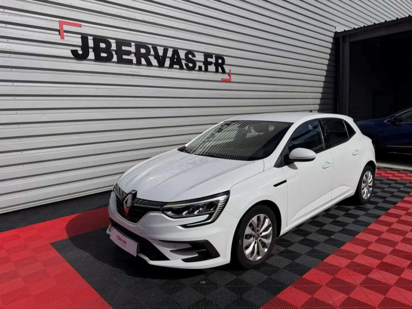 Renault Megane IV SOCIETE BLUE DCI 115 AIR NAV REVERSIBLE Blanc - 1