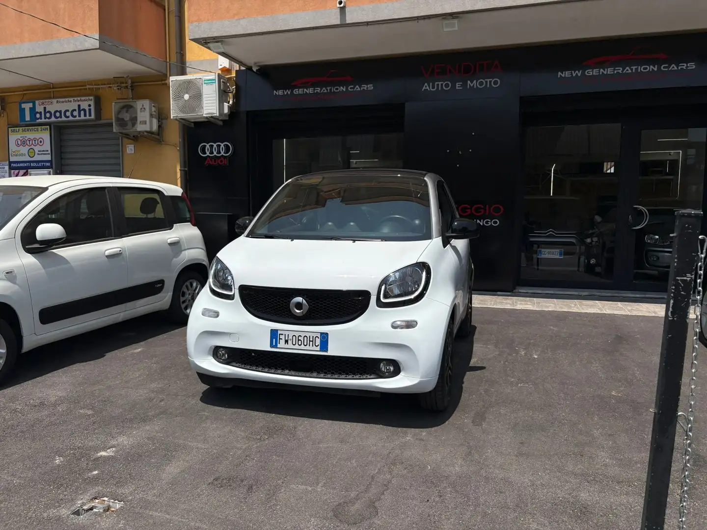 smart forTwo Fortwo III 2015 1.0 Superpassion 71cv twinamic Bianco - 1
